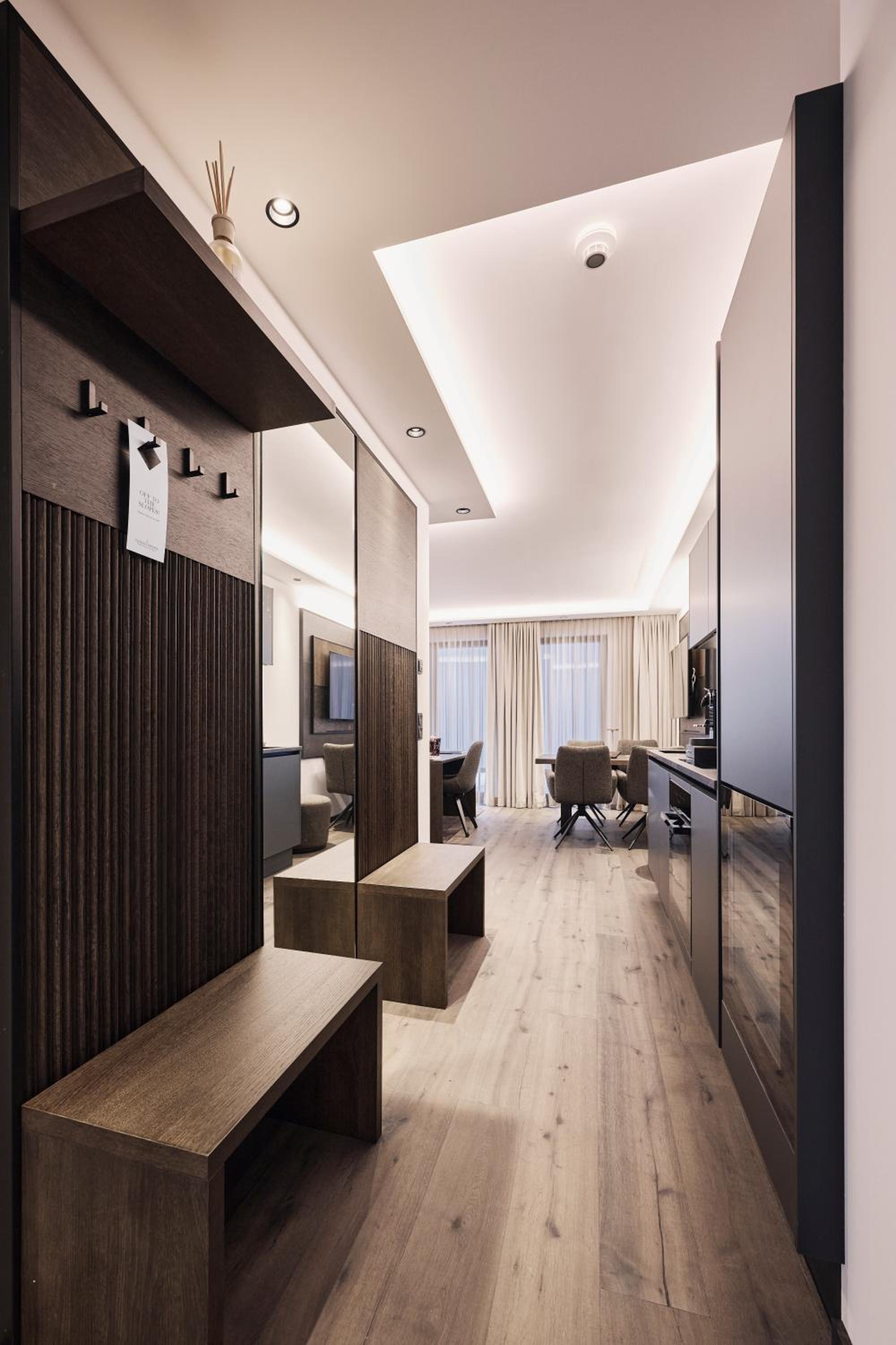Chalet Ischgl - Modern Luxury Residences