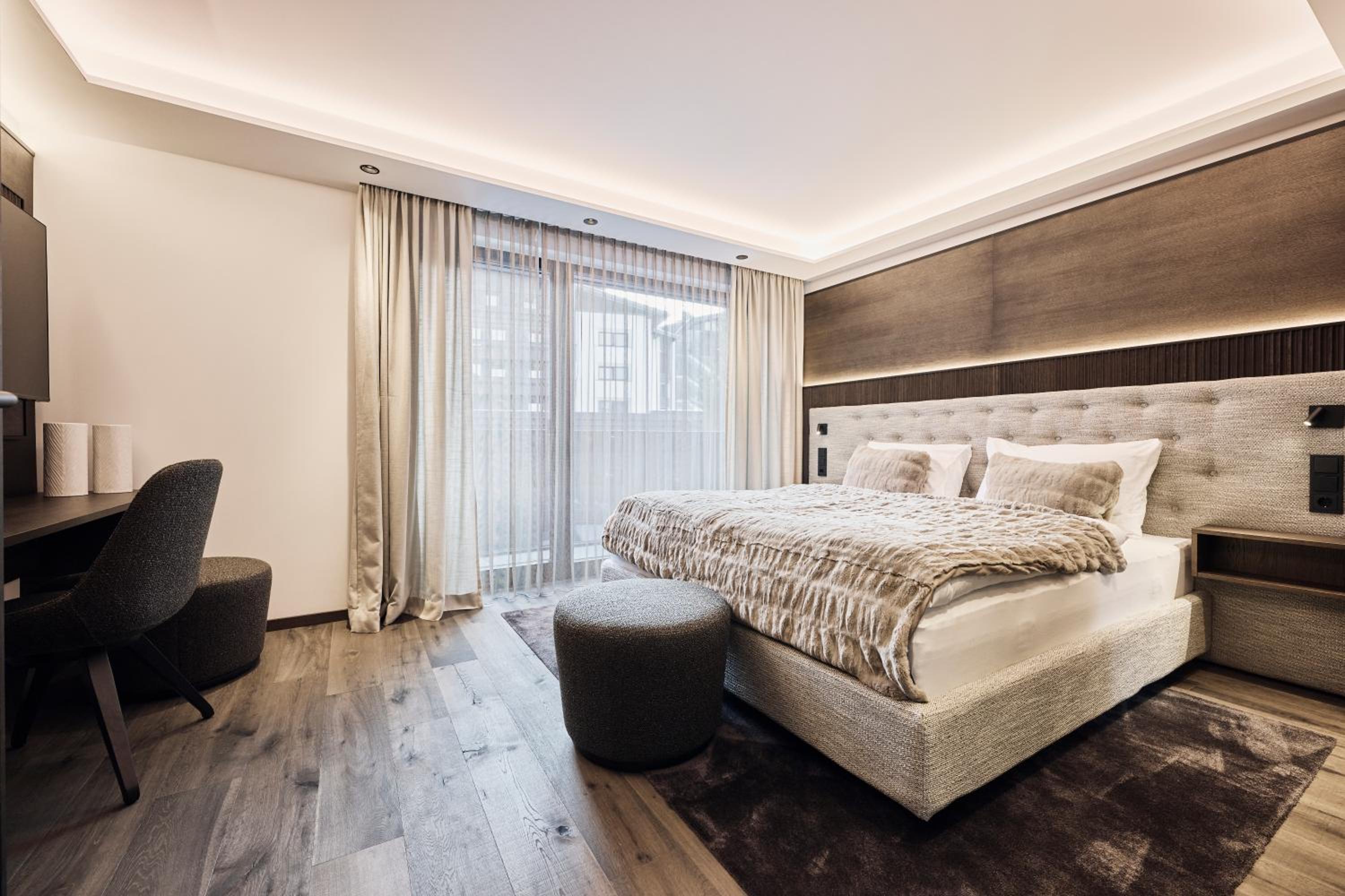 Chalet Ischgl - Modern Luxury Residences