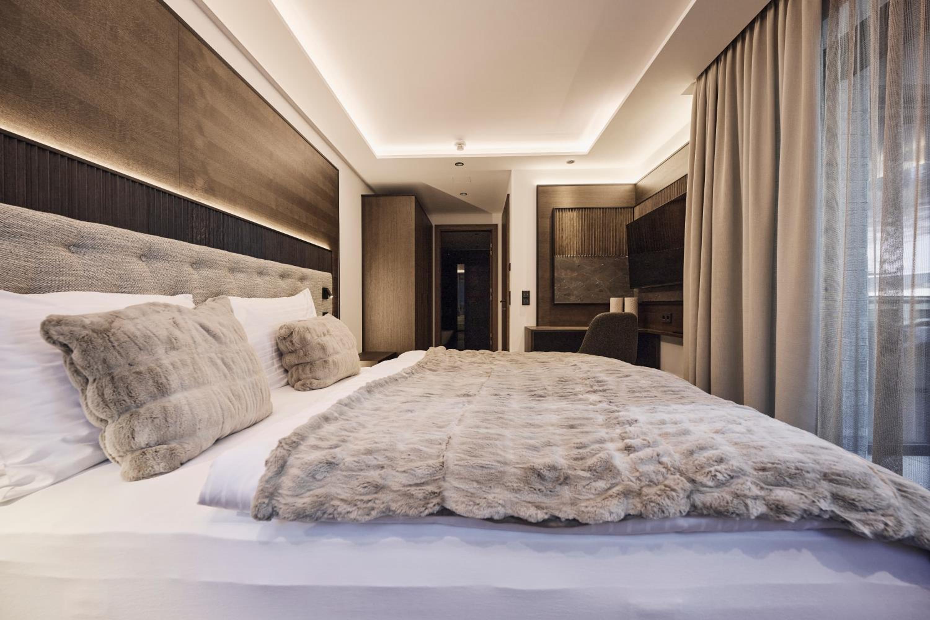 Chalet Ischgl - Modern Luxury Residences