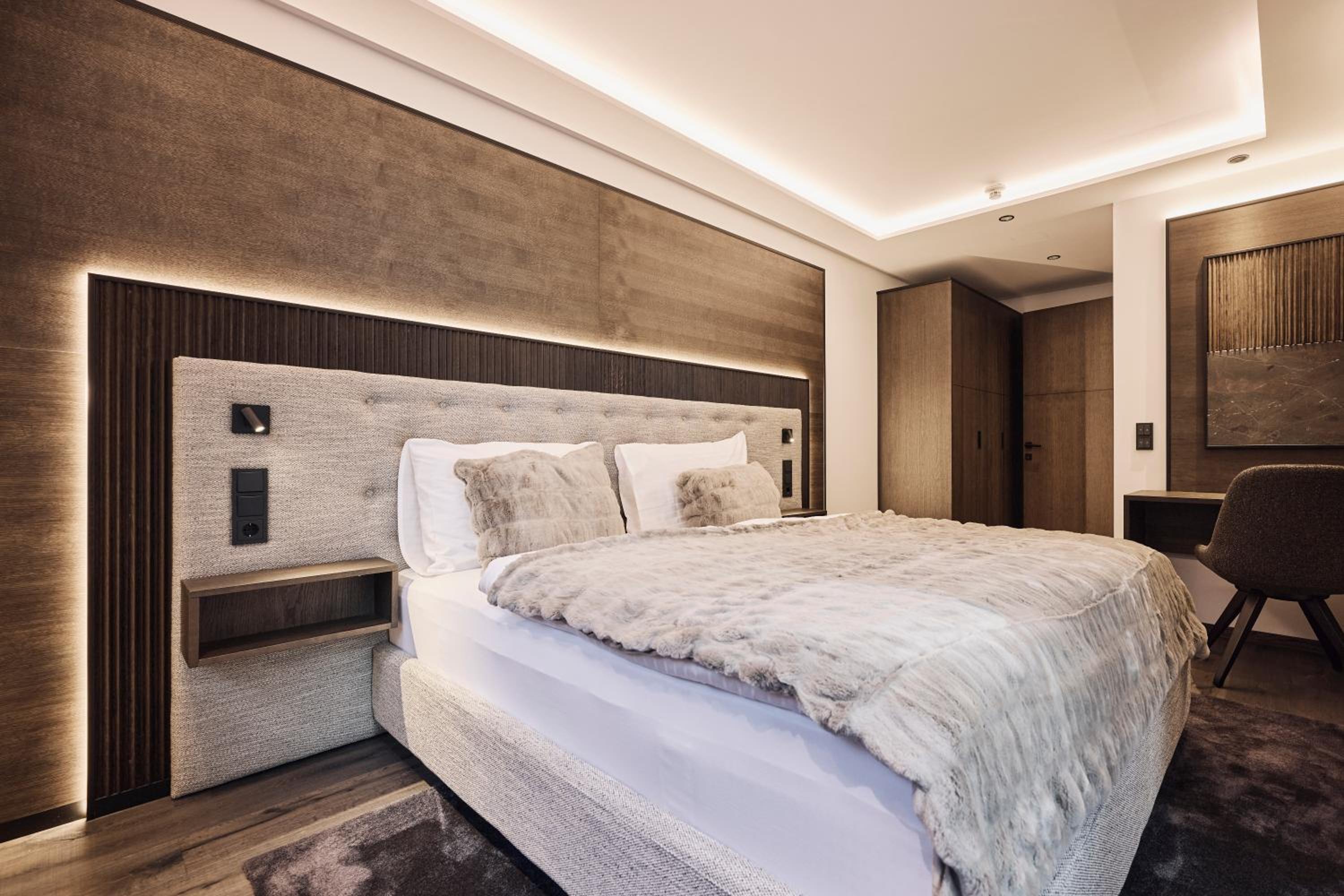 Chalet Ischgl - Modern Luxury Residences