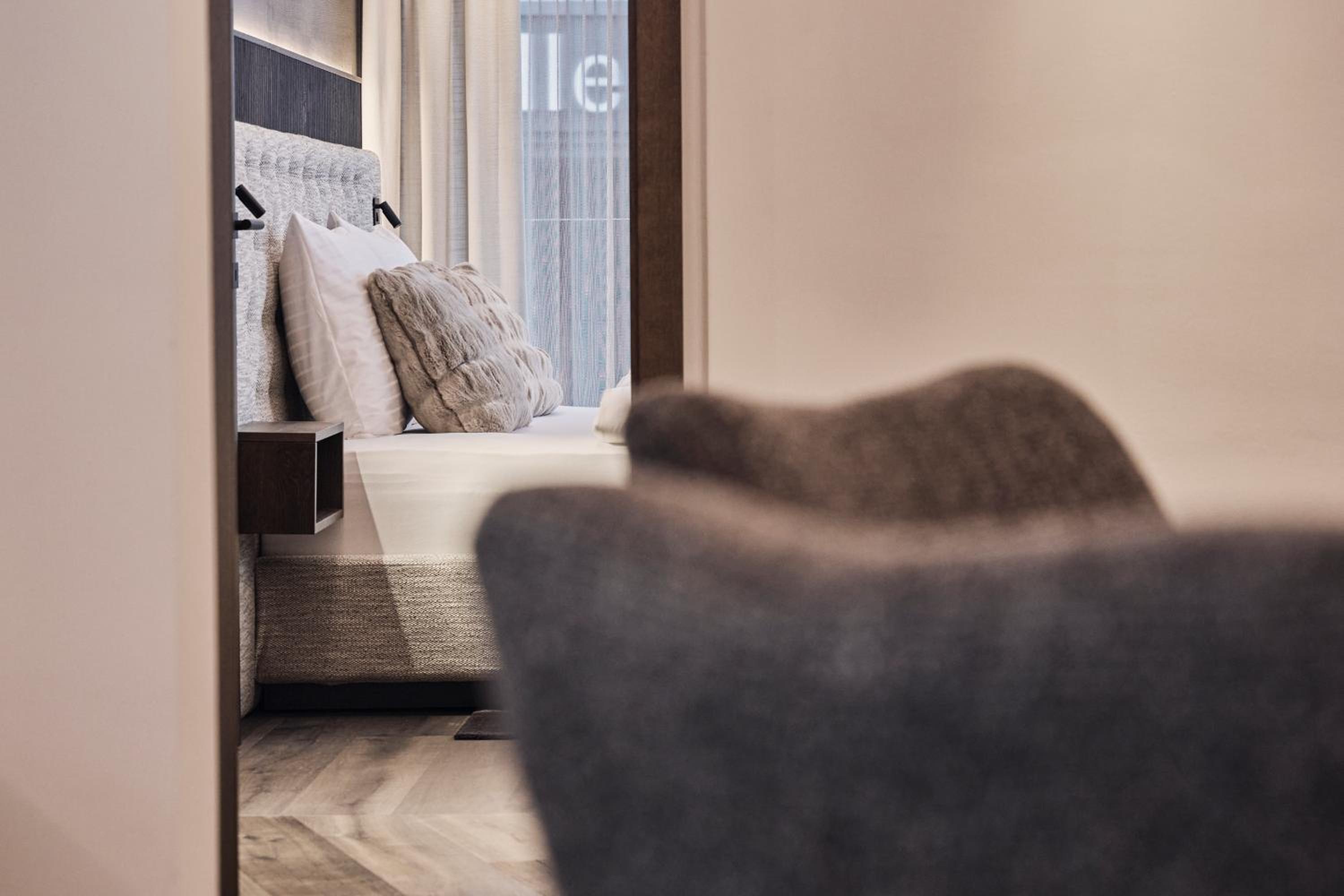 Chalet Ischgl - Modern Luxury Residences