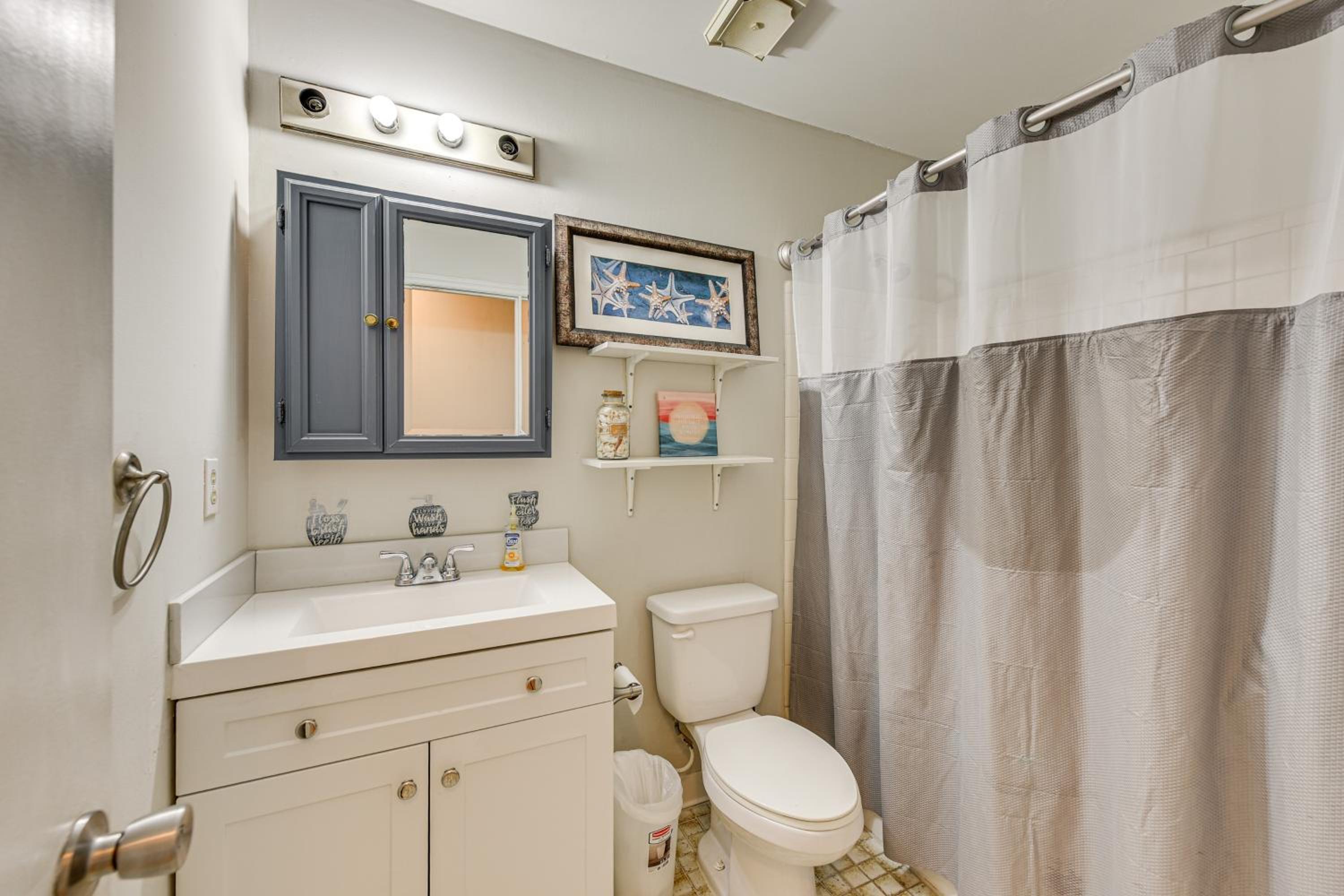 Group-Friendly Home with Yard in Charlotte Suburbs!