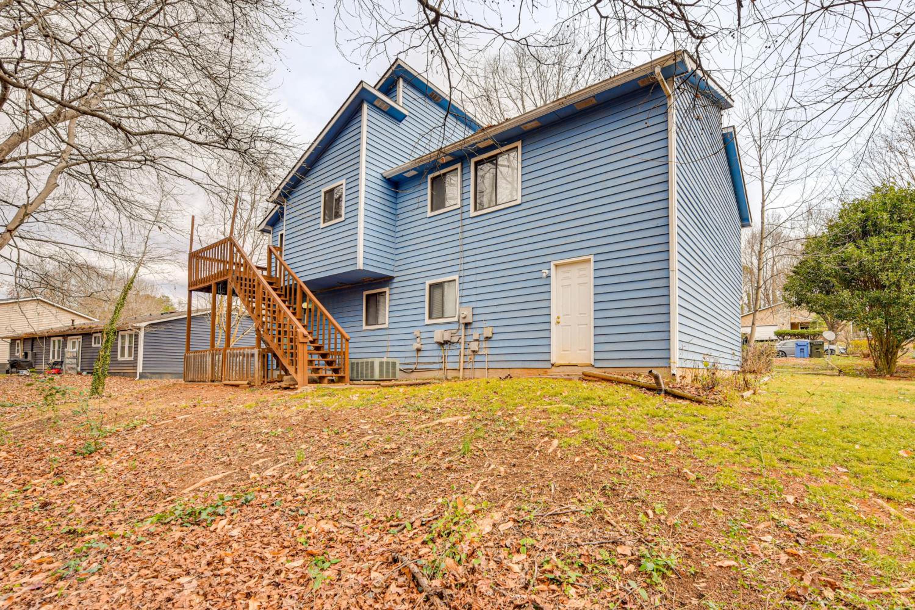 Group-Friendly Home with Yard in Charlotte Suburbs!