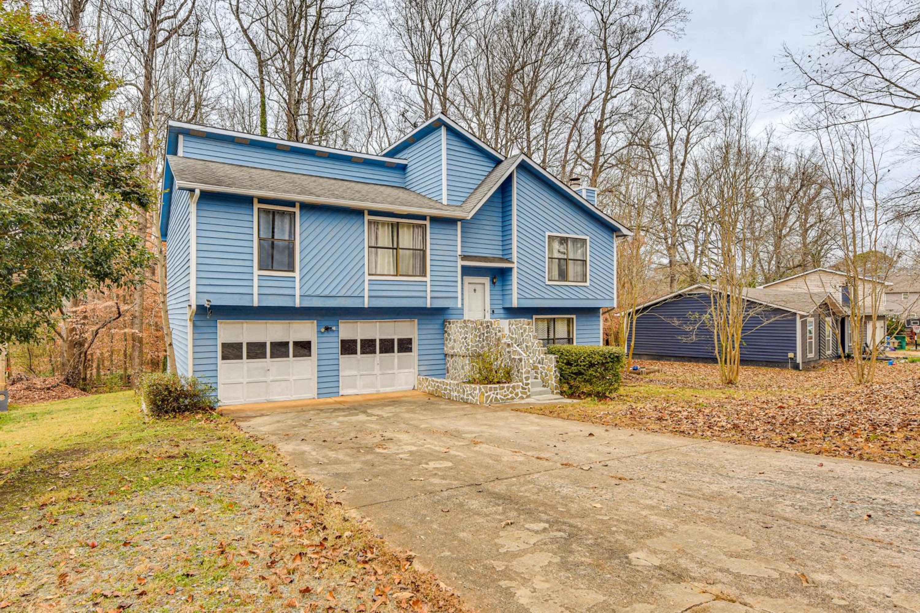 Group-Friendly Home with Yard in Charlotte Suburbs!