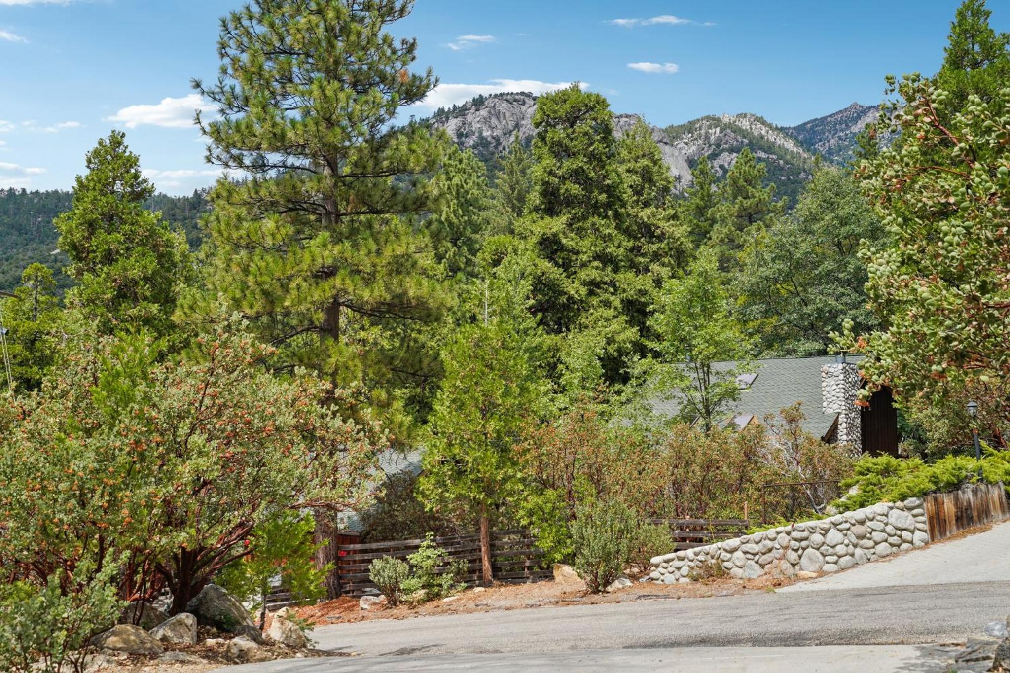 Idyllwild Realty Vacations