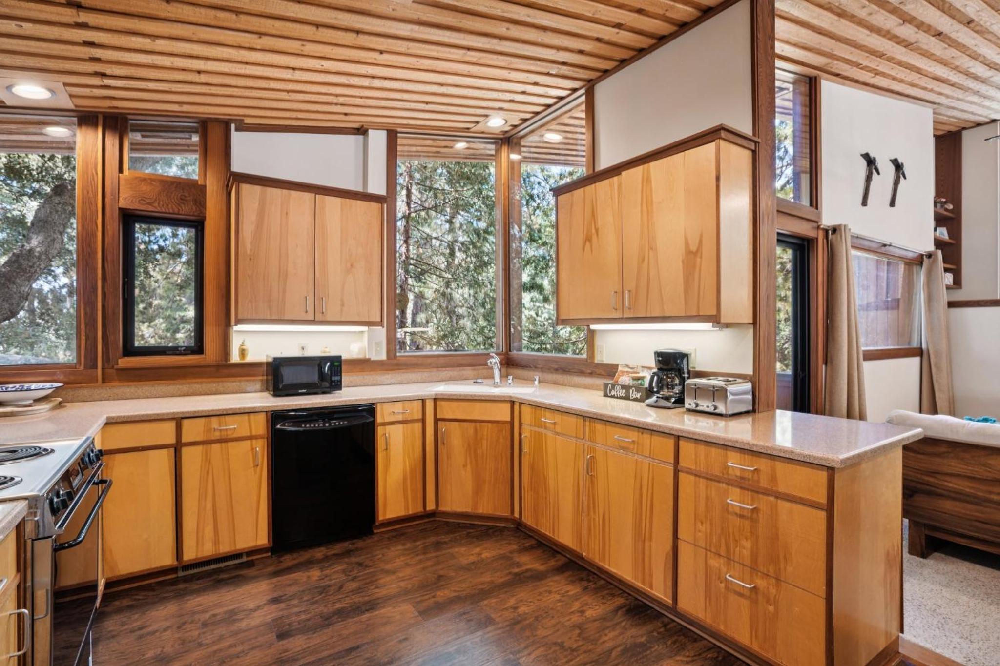 Idyllwild Realty Vacations