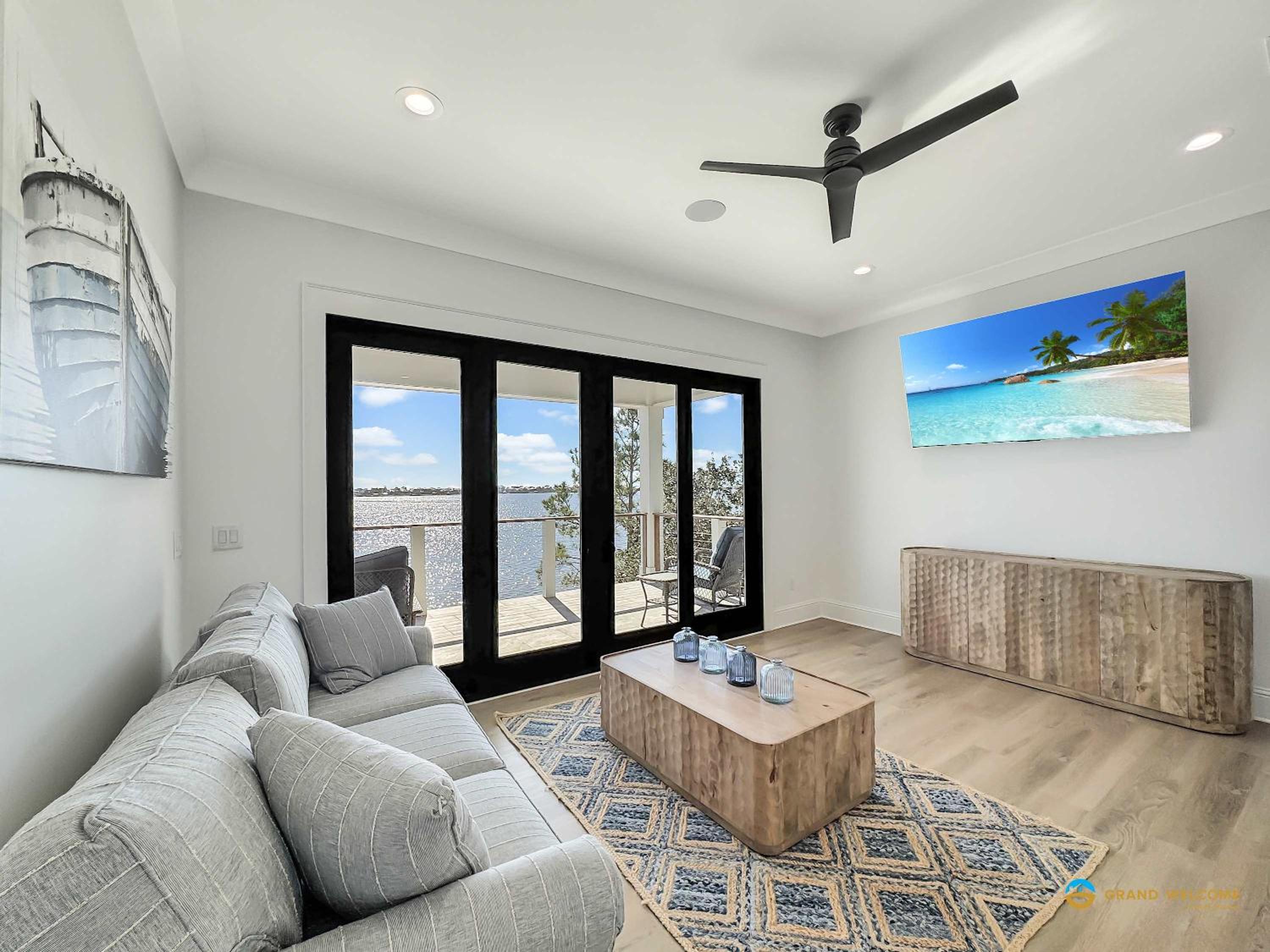 Waterfront Luxury Home for 10 Pool Fireplace