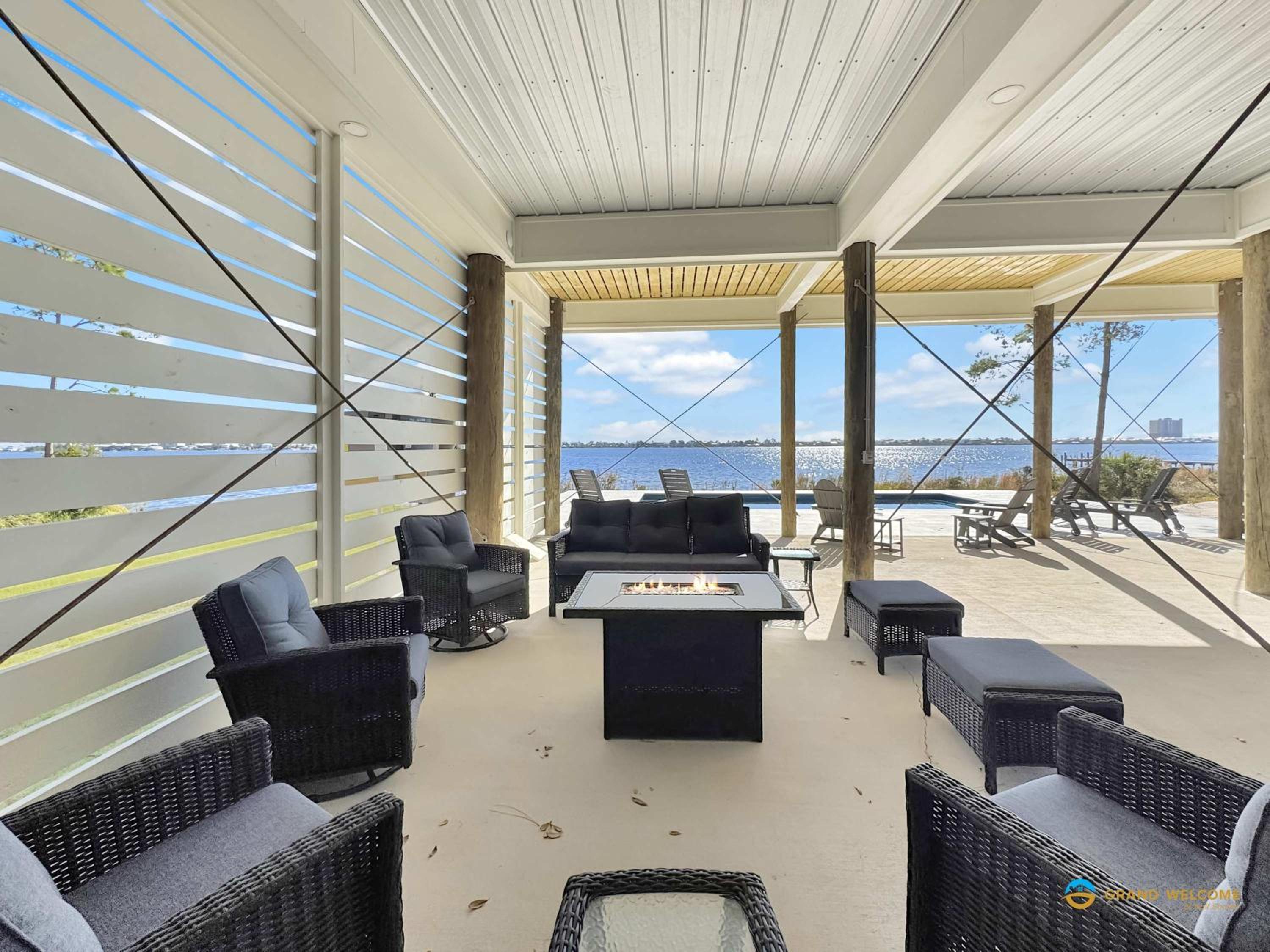 Waterfront Luxury Home for 10 Pool Fireplace