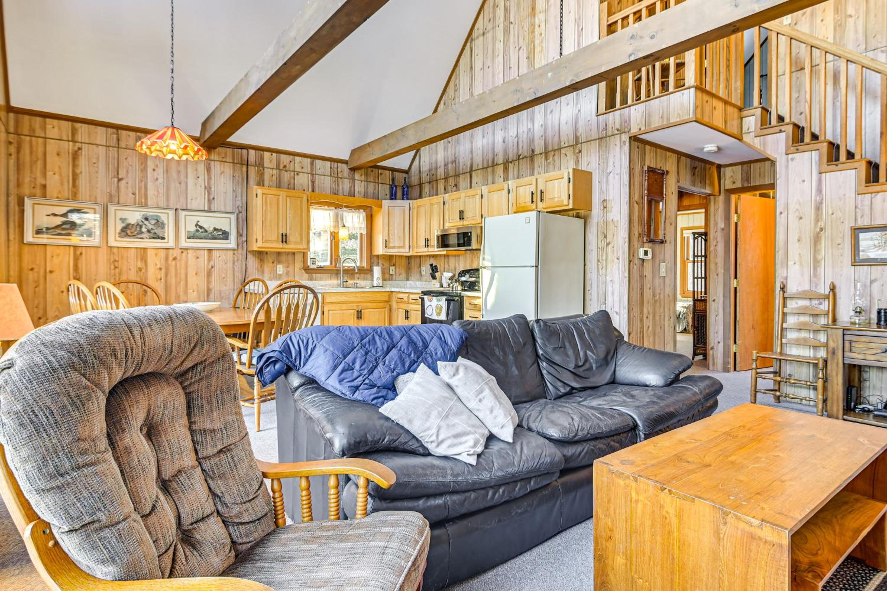 Private Lakefront and Boat Launch! Maine Family Home