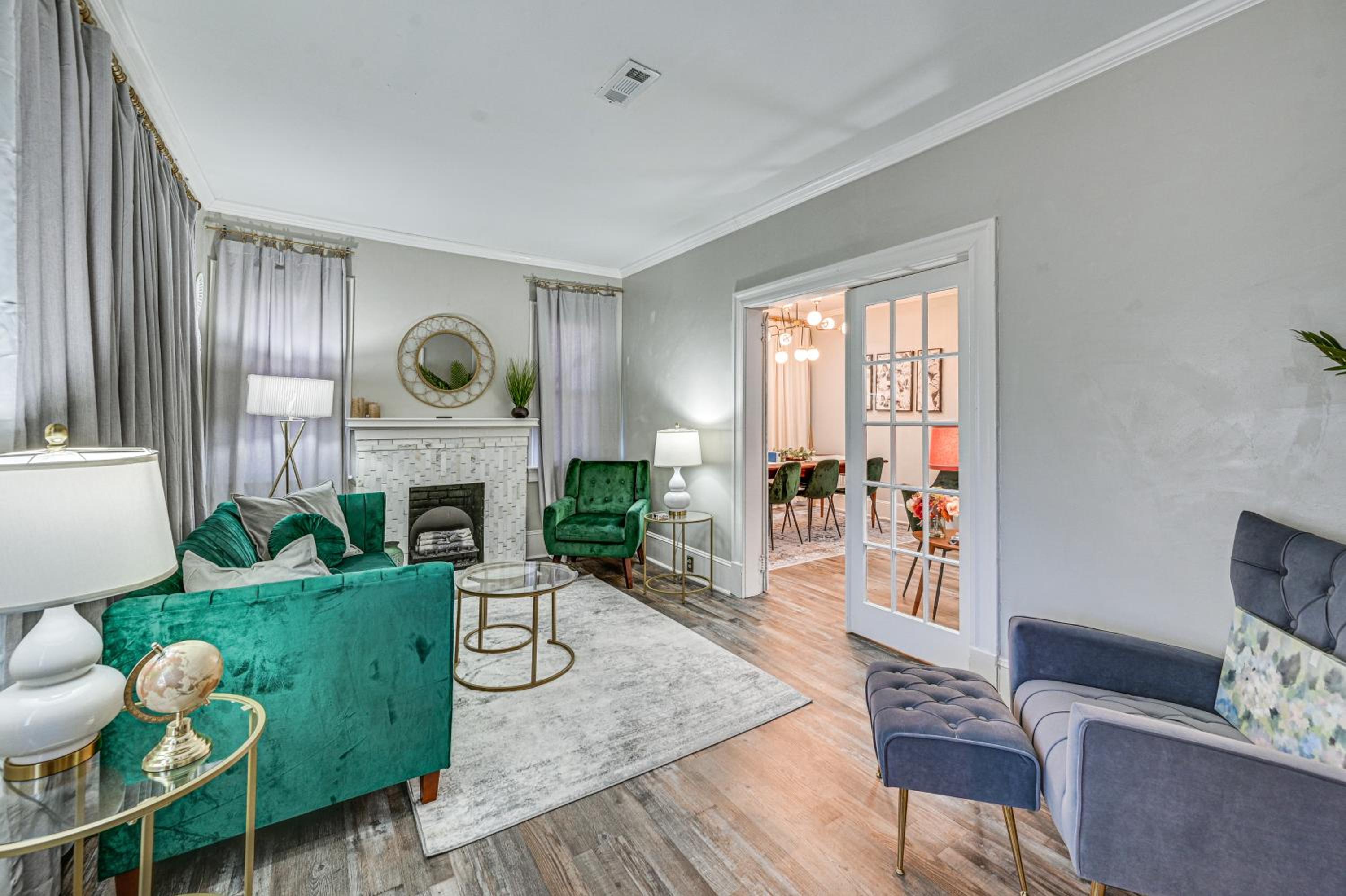Walk to the Neuse River! New Bern Vacation Rental