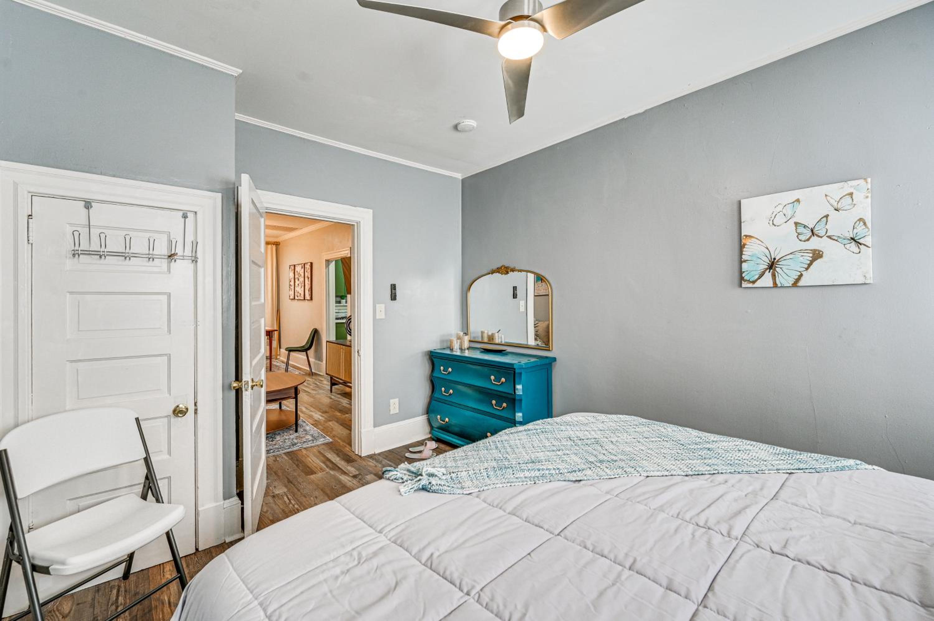 Walk to the Neuse River! New Bern Vacation Rental
