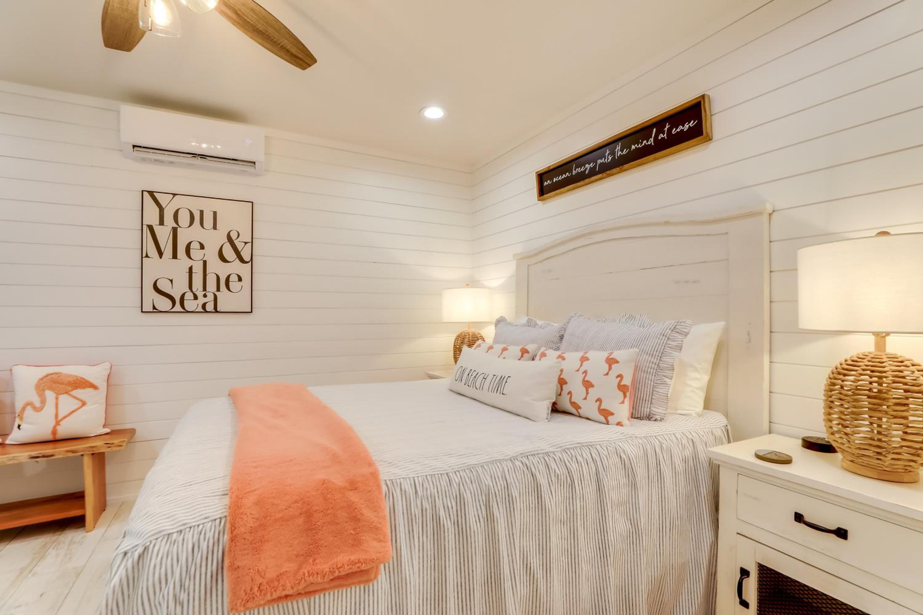 Bayfront Retreat Across From Treasure Island Beach