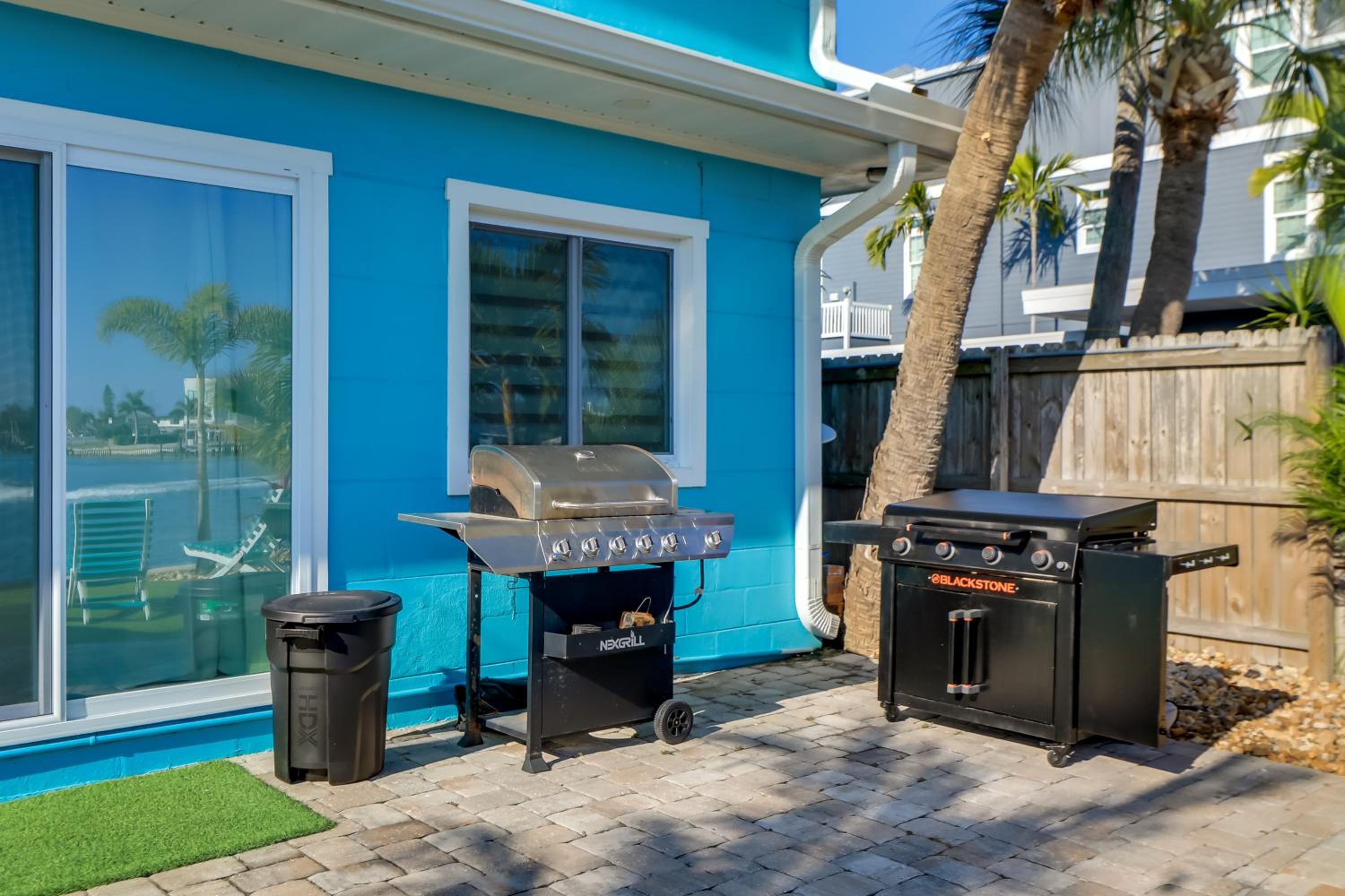 Bayfront Retreat Across From Treasure Island Beach