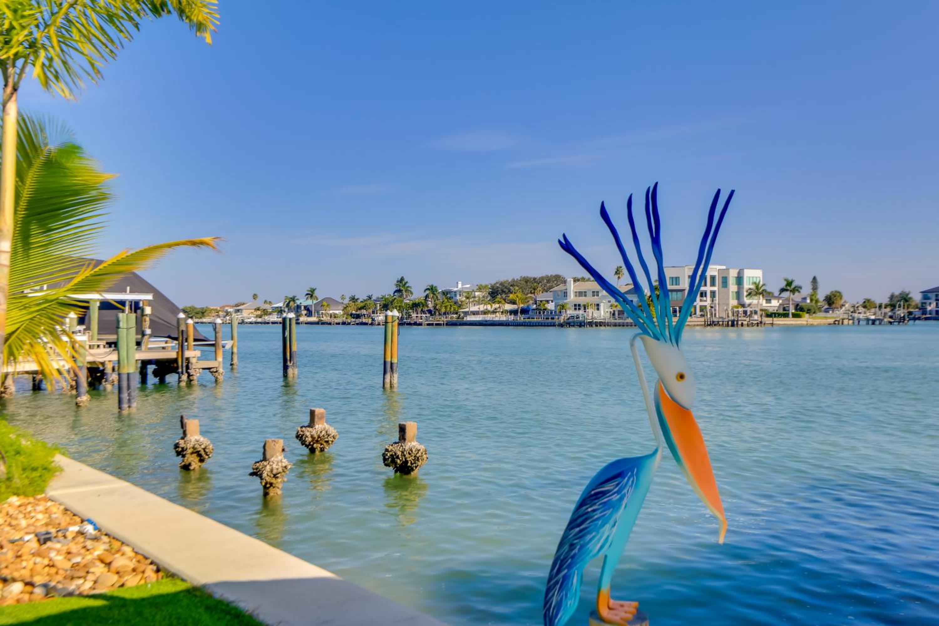 Bayfront Retreat Across From Treasure Island Beach