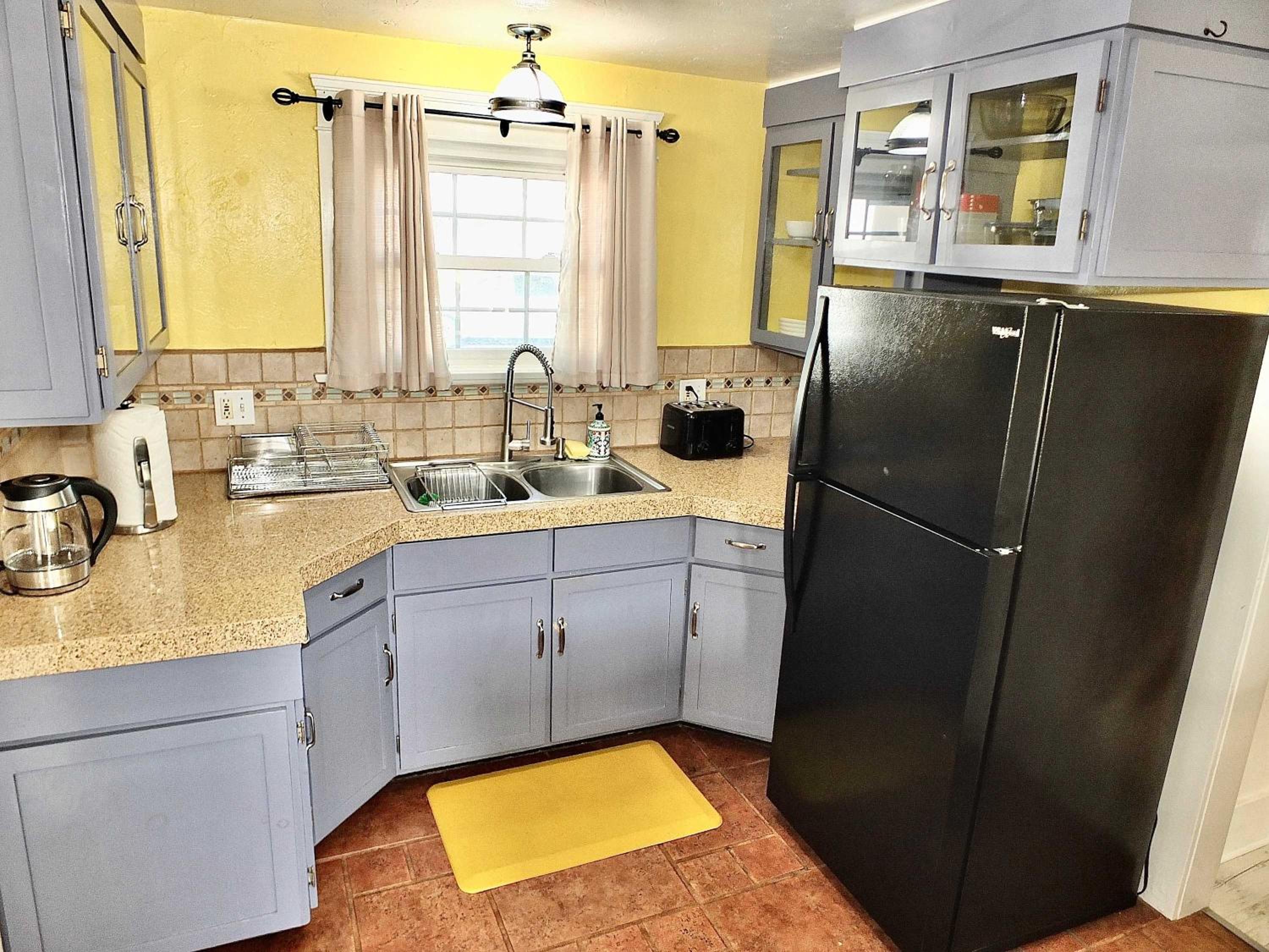 Eastside Garden Hideaway For 4 Perfect Location for World Cup Attendees