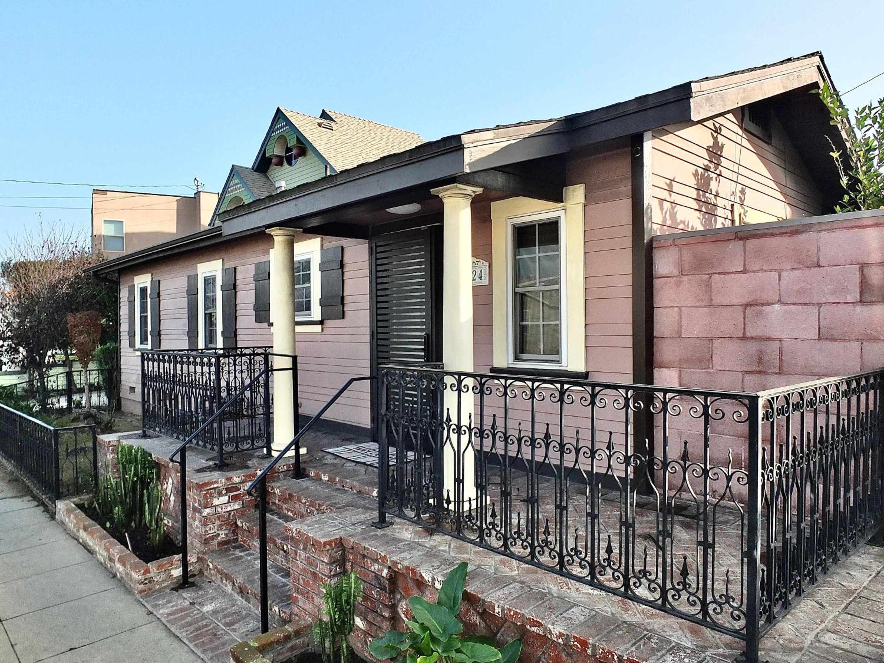 Eastside Garden Hideaway For 4 Perfect Location for World Cup Attendees