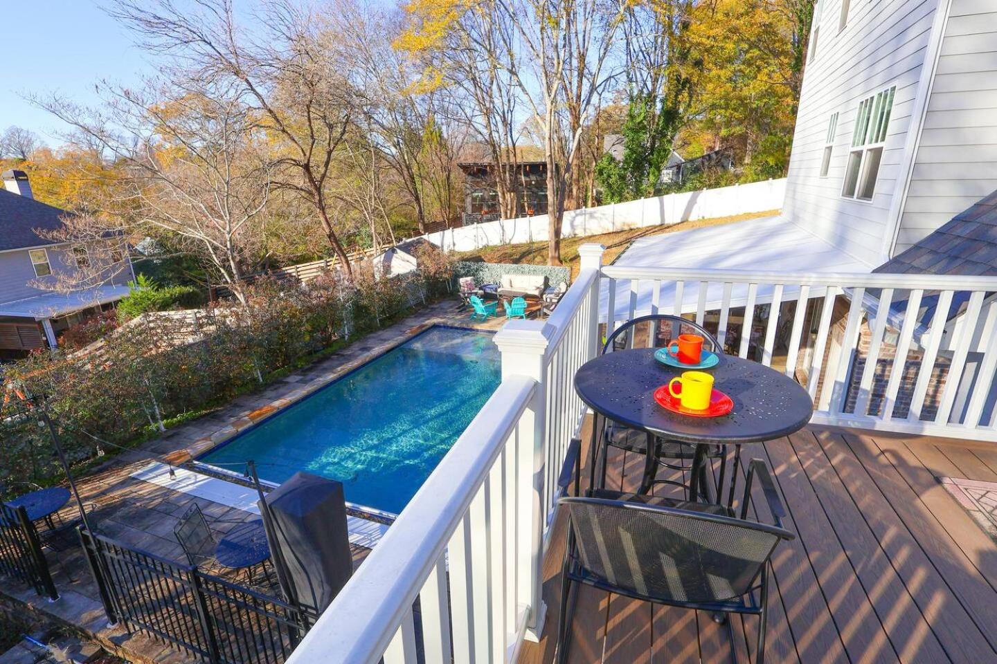 The BeltLine Carriage Retreat in Midtown