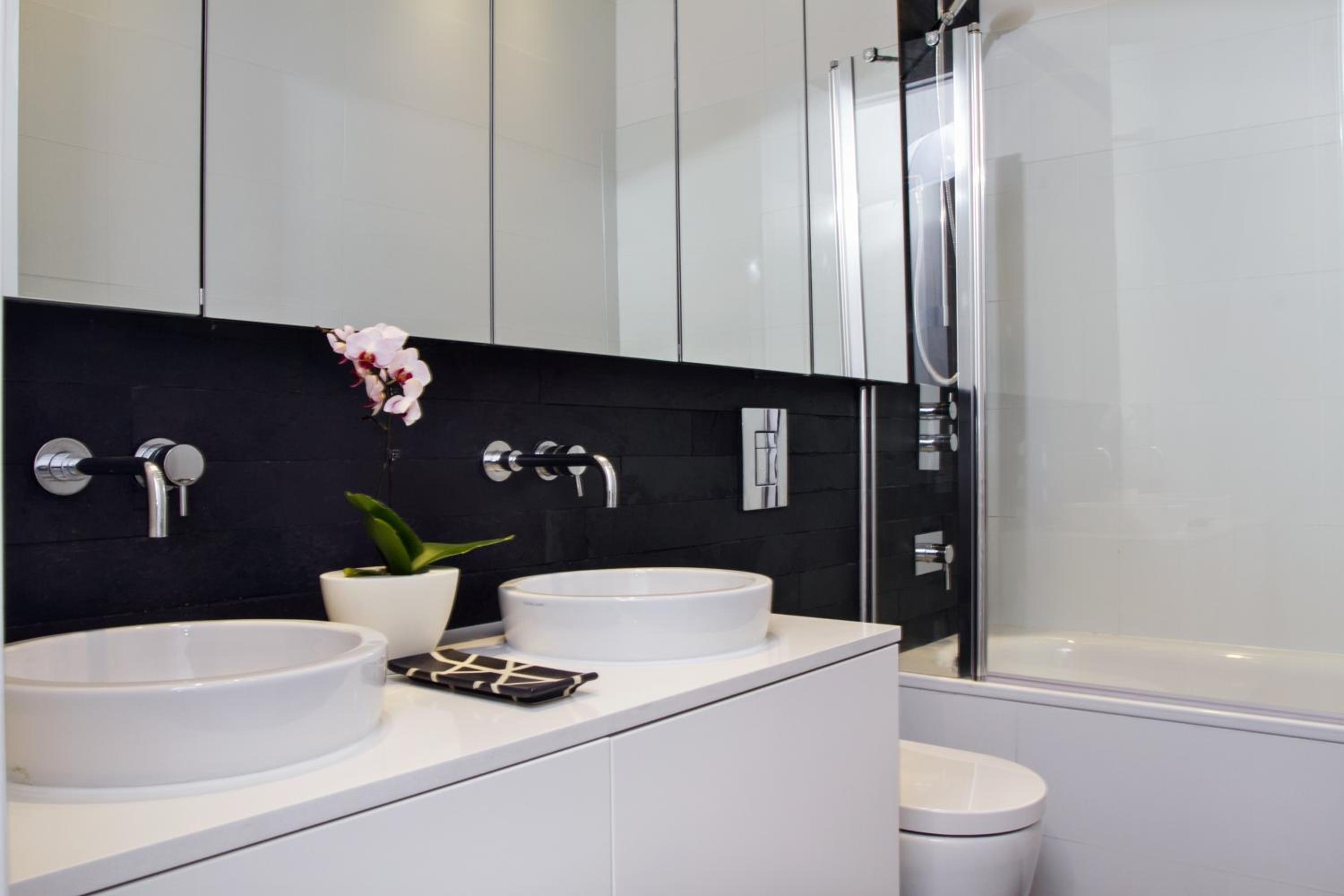 STUNNING Brand New Apartment