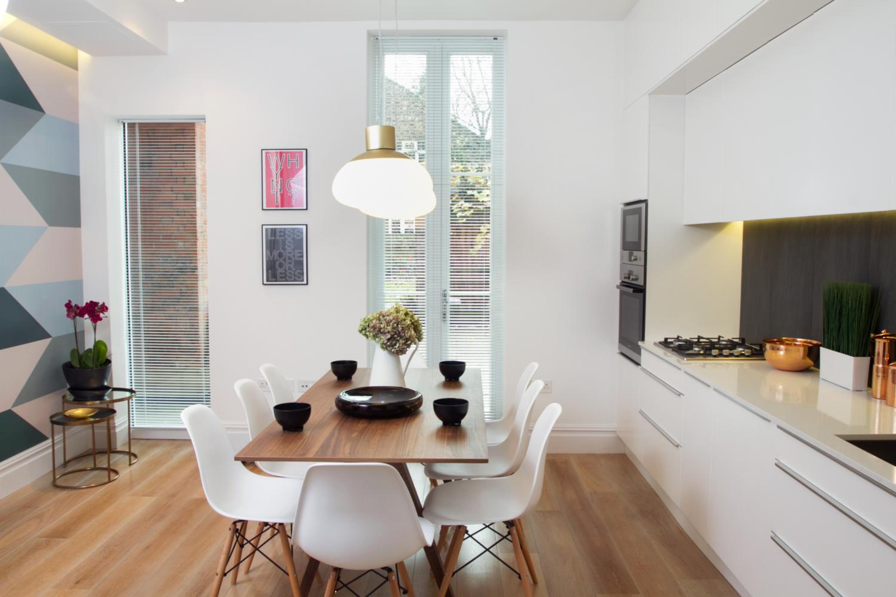 STUNNING Brand New Apartment