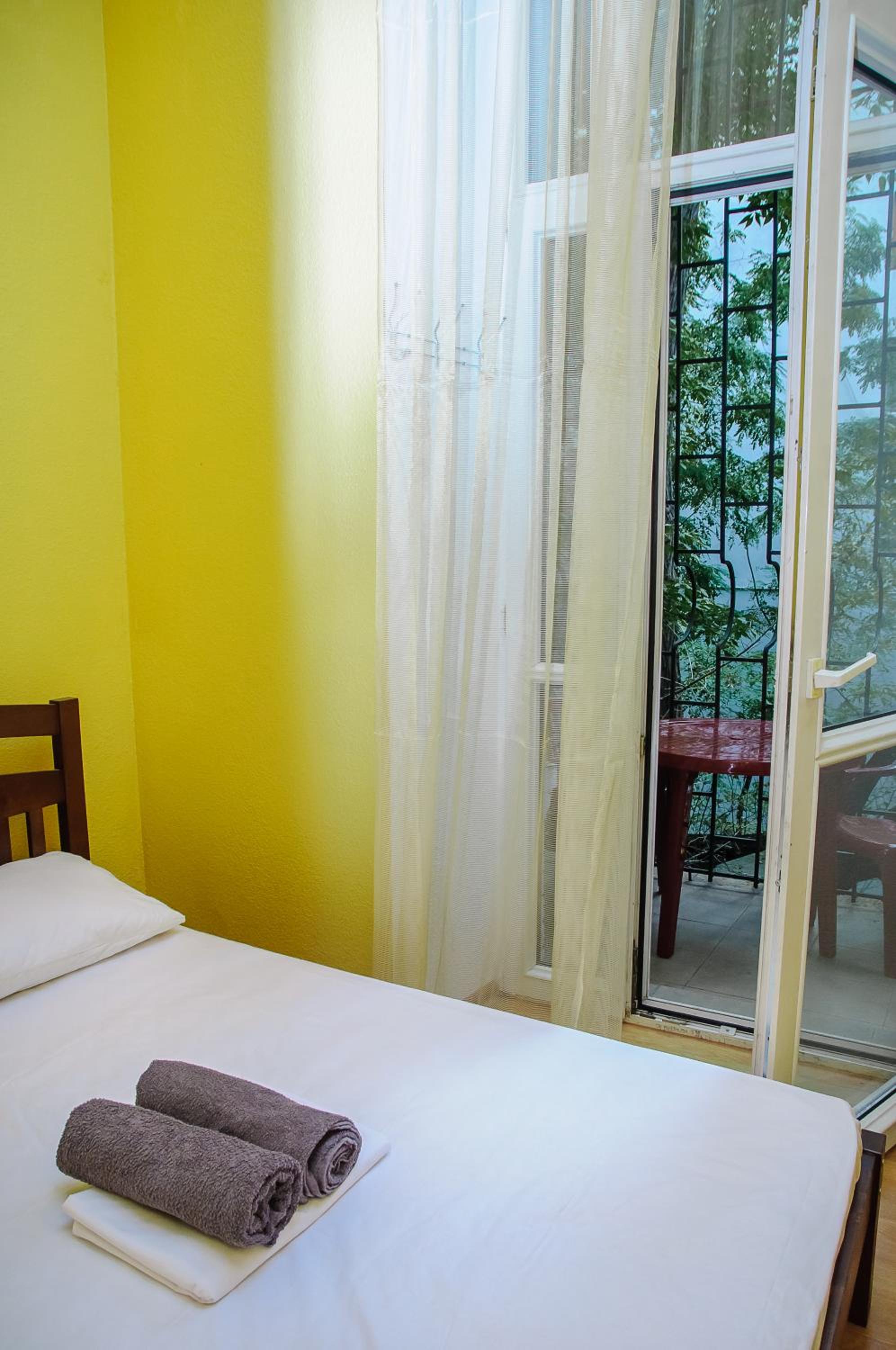 Golden Globus Hostel