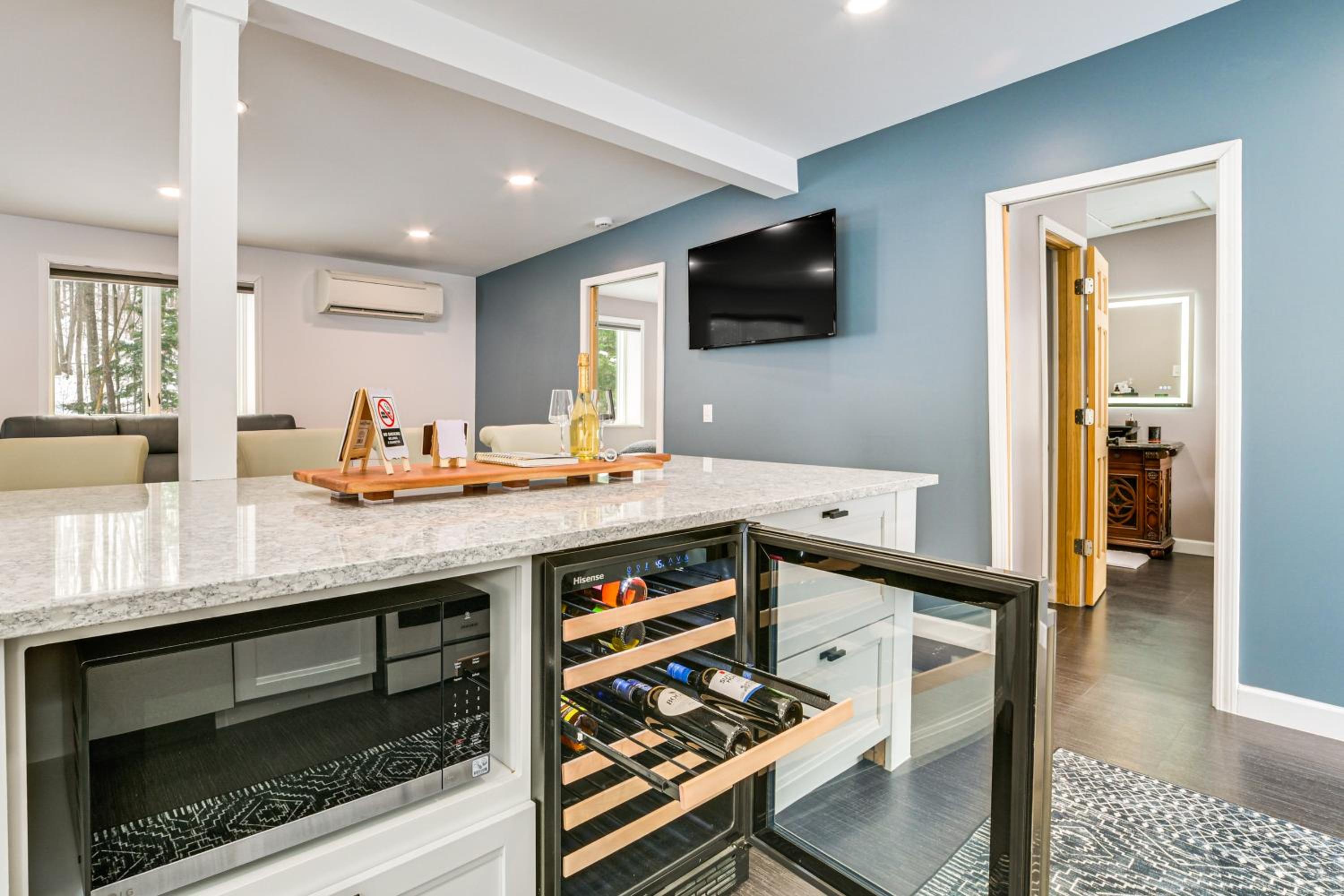 6 Mi to Boyne Mtn Cozy and Private Couples Cottage