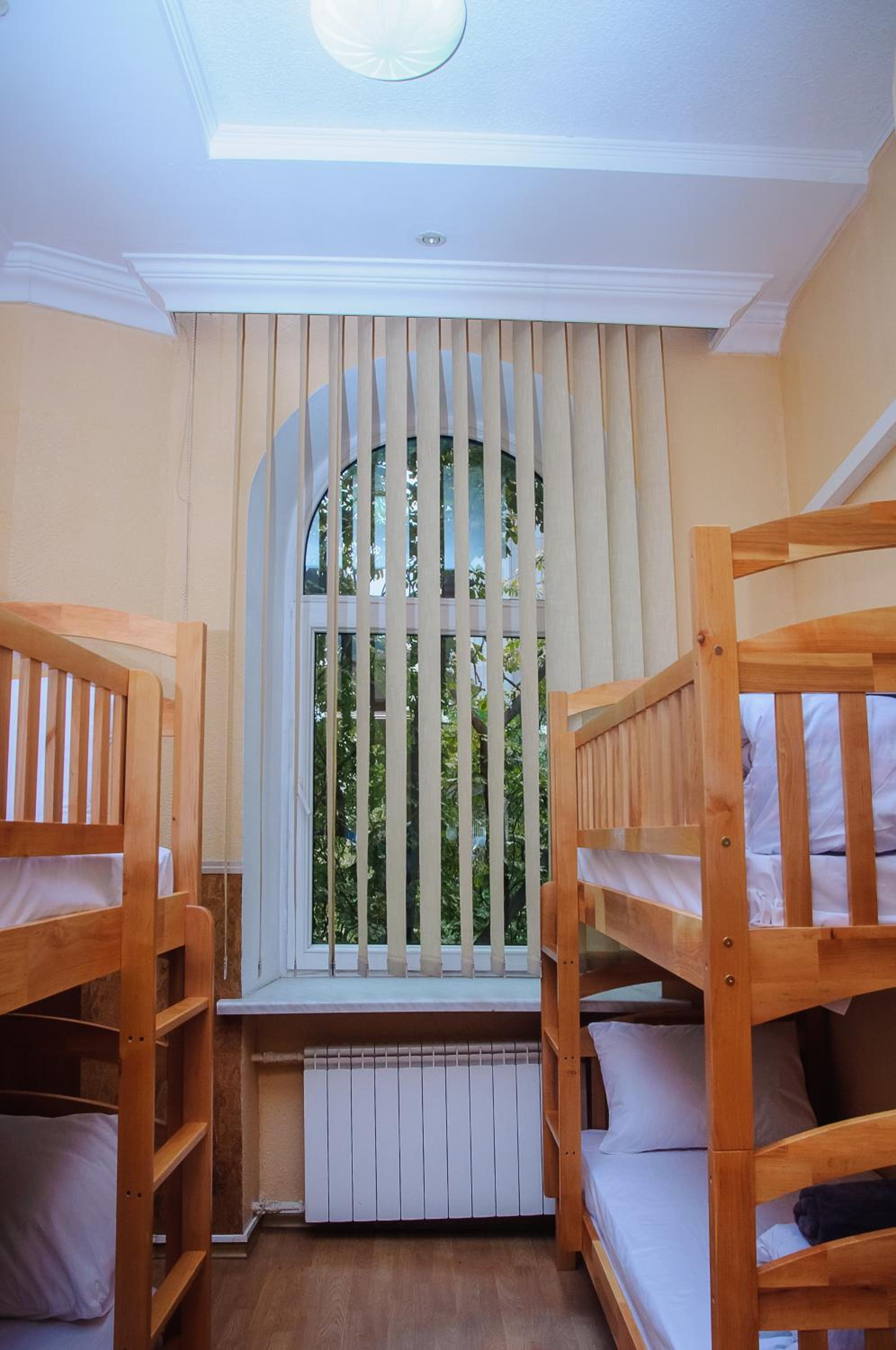 Golden Globus Hostel
