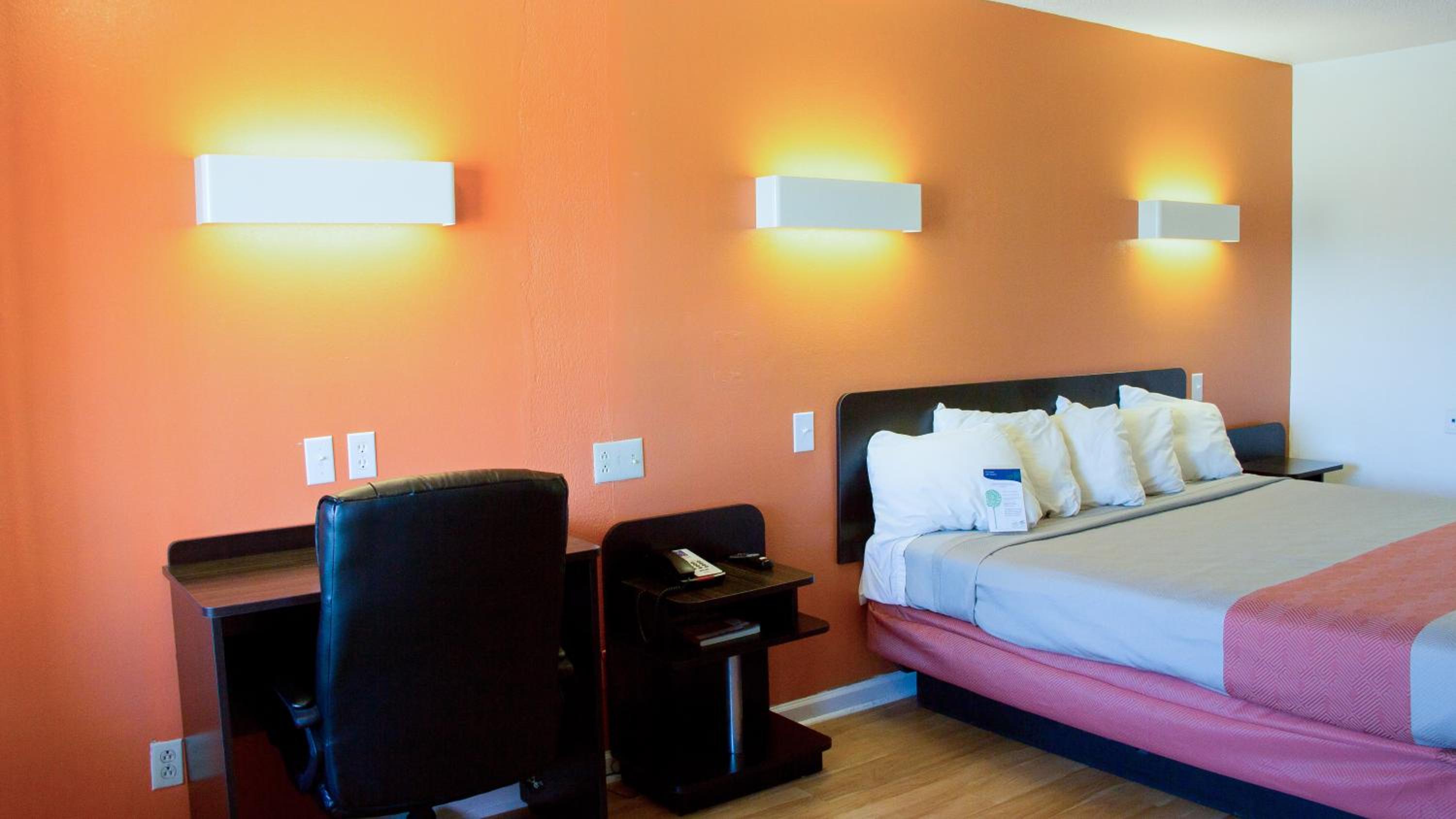 Motel 6-Cookeville, TN