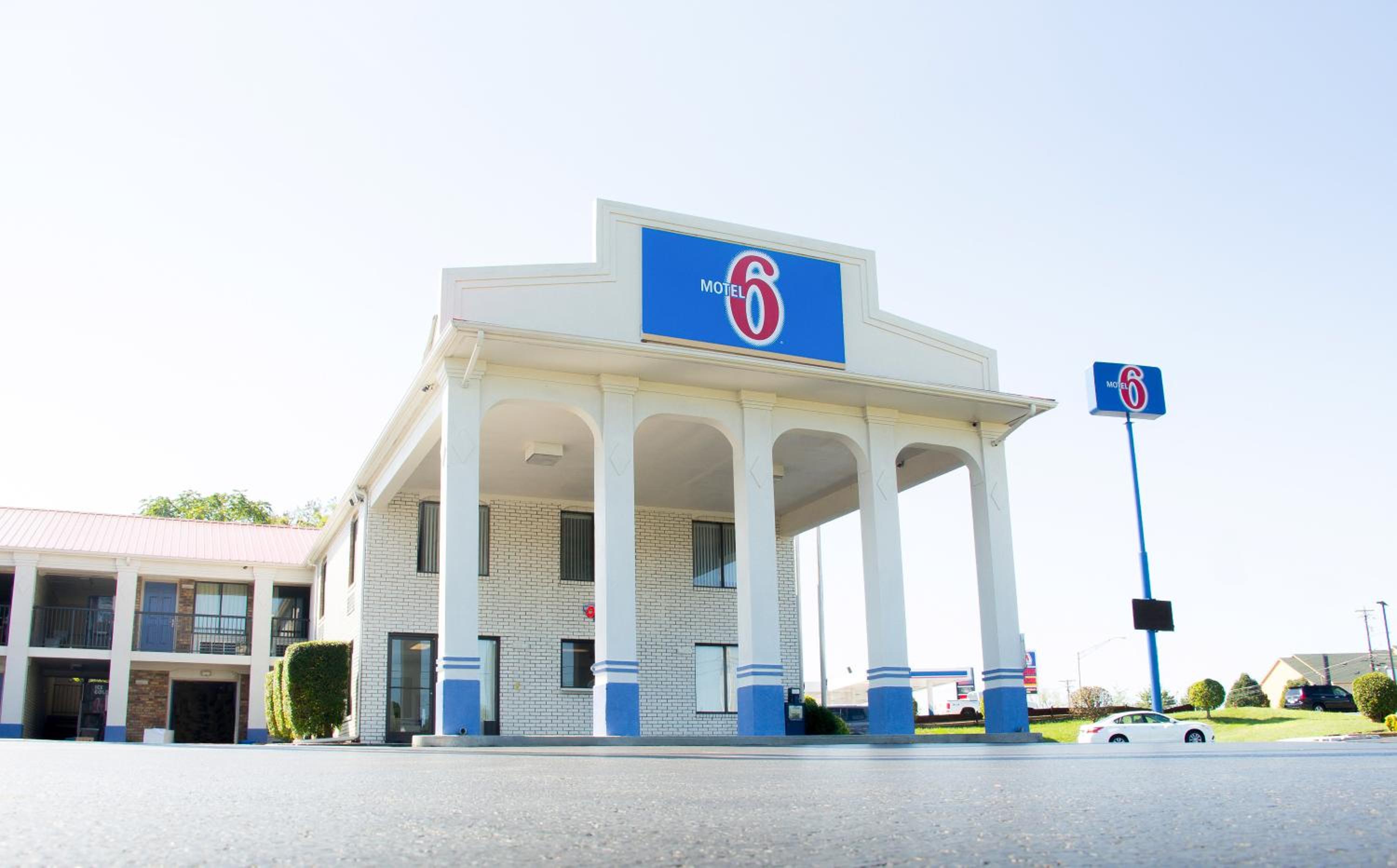 Motel 6-Cookeville, TN
