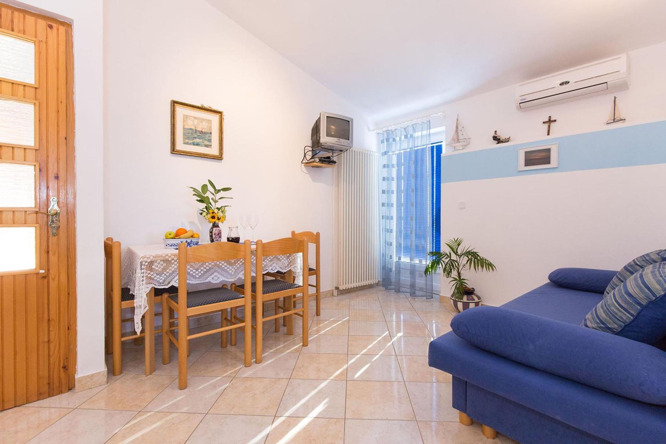 Apartments Juras