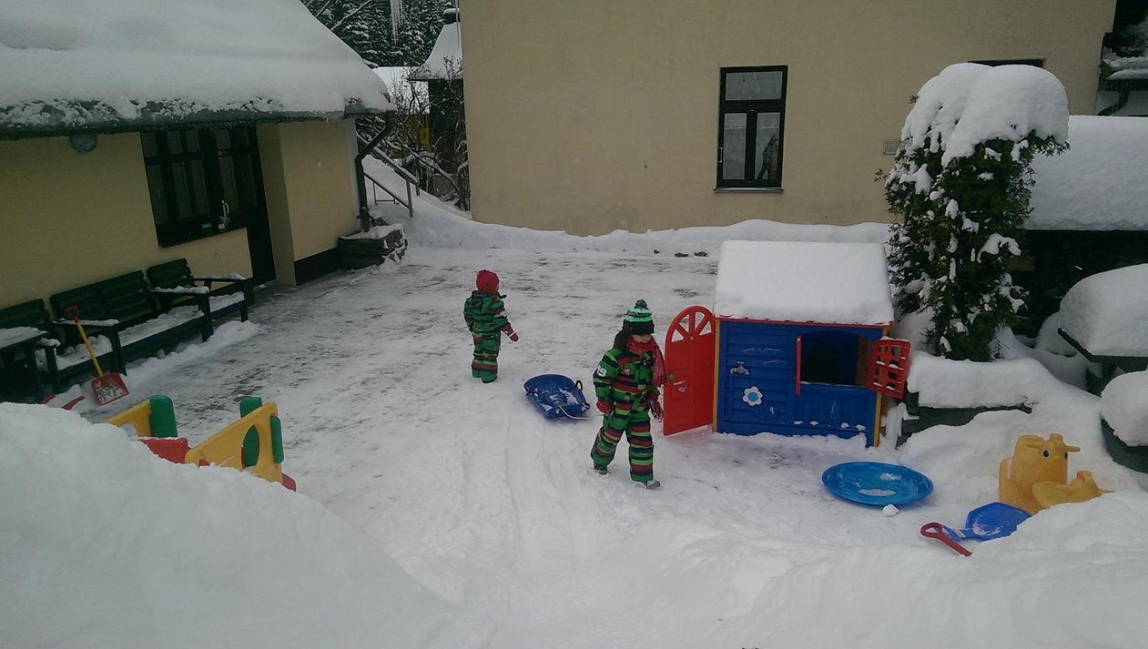 Photo 19