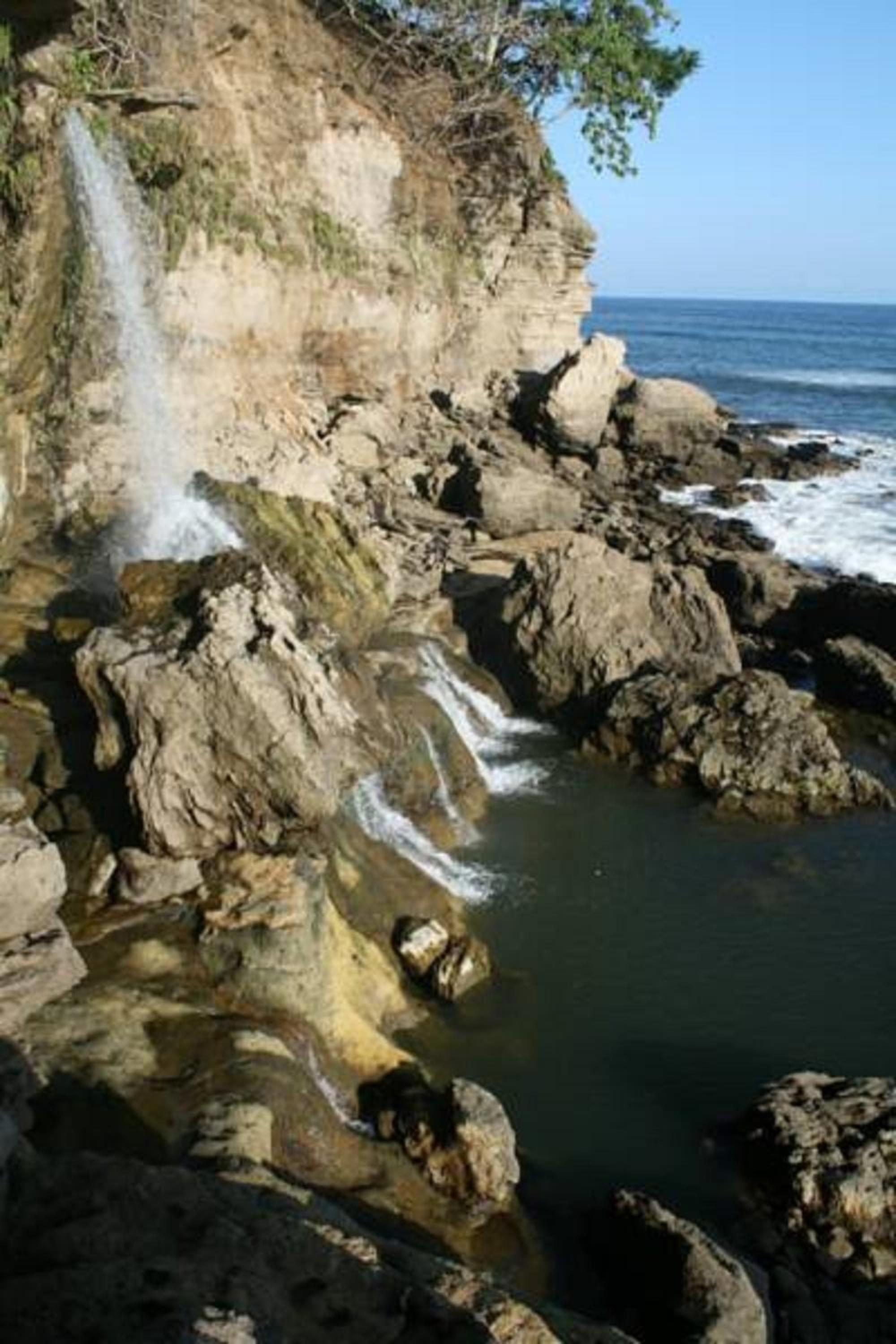 Photo 18