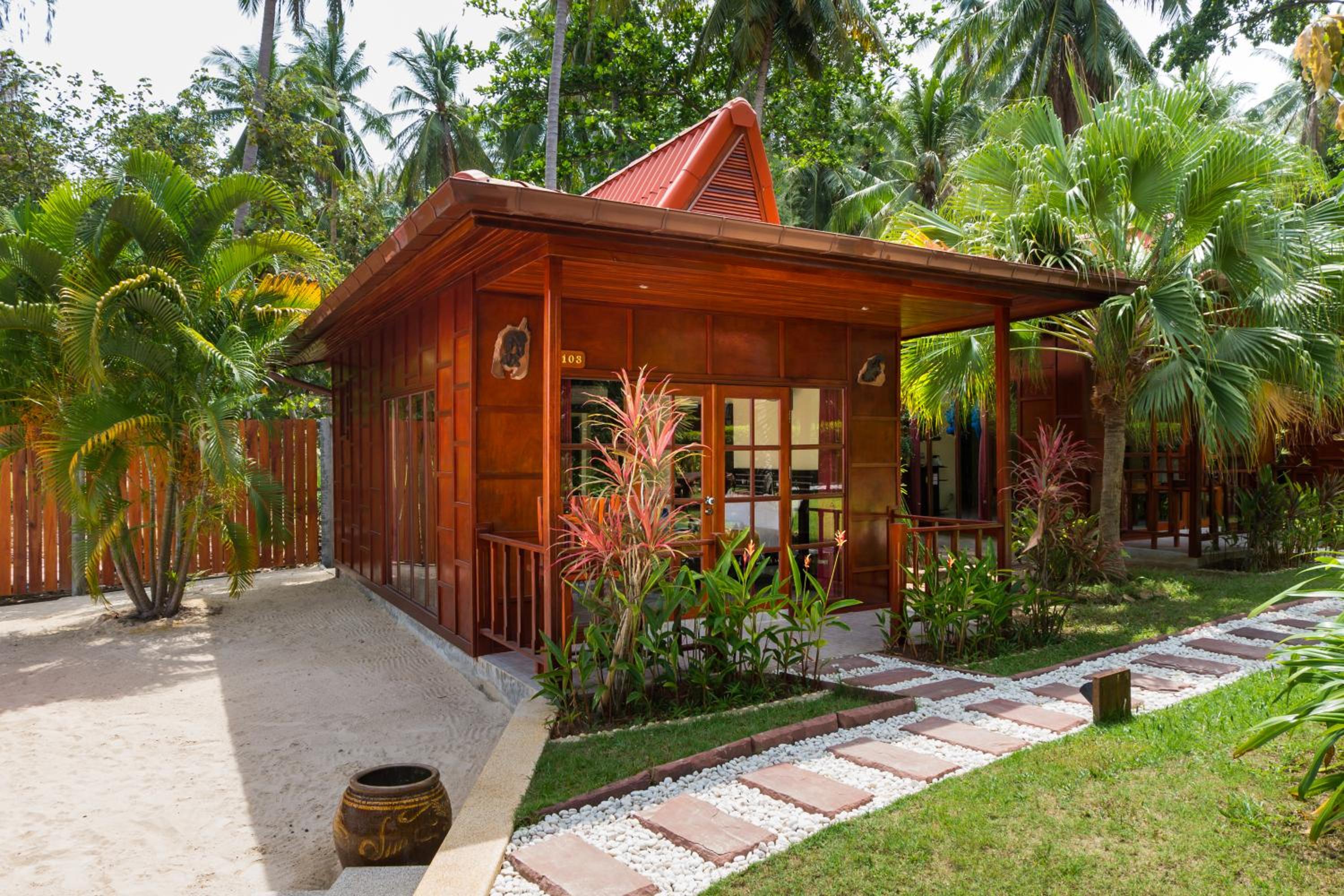 Cyana Resort