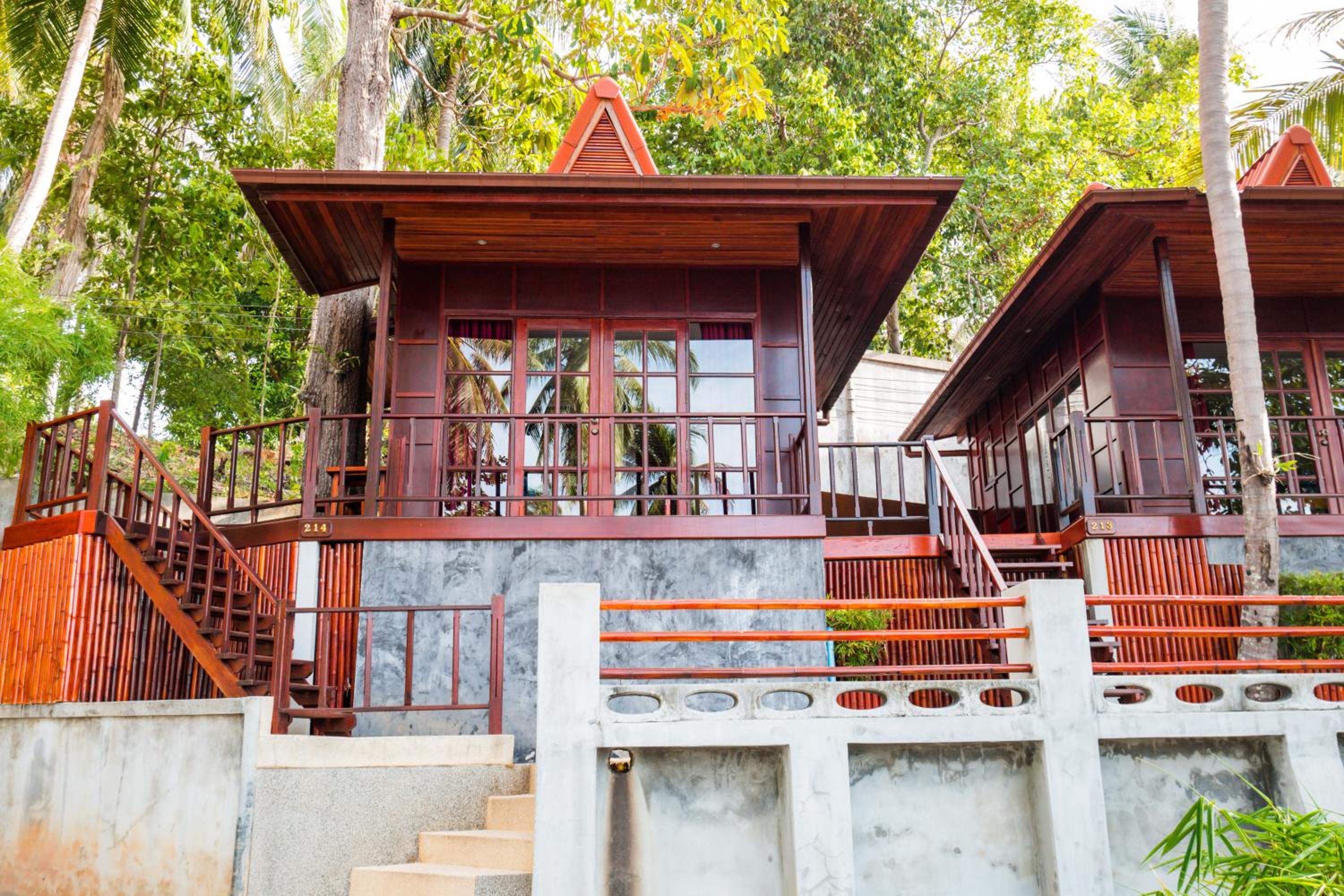 Cyana Resort