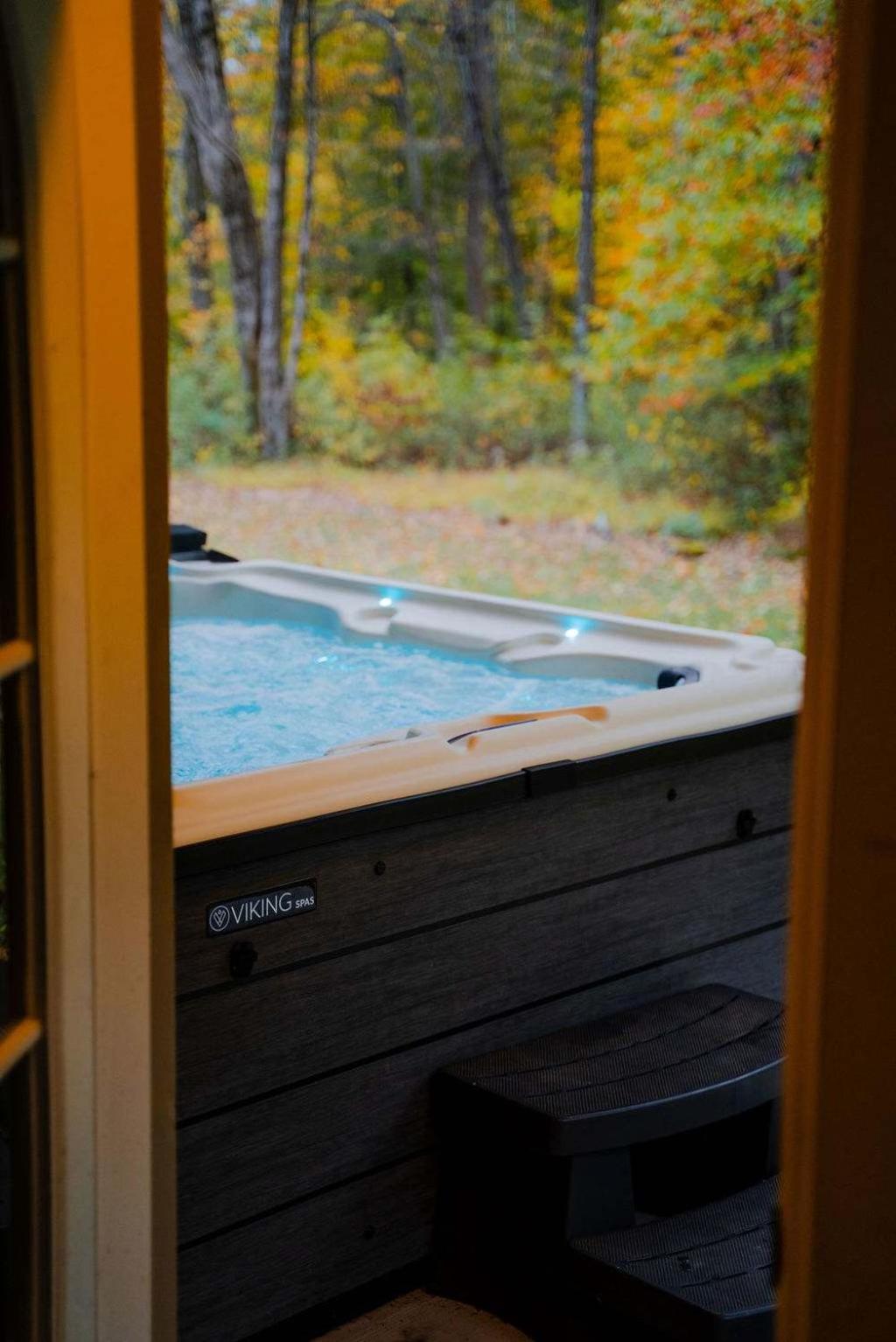 The 312 House| A Boho Retreat| Hocking Hills