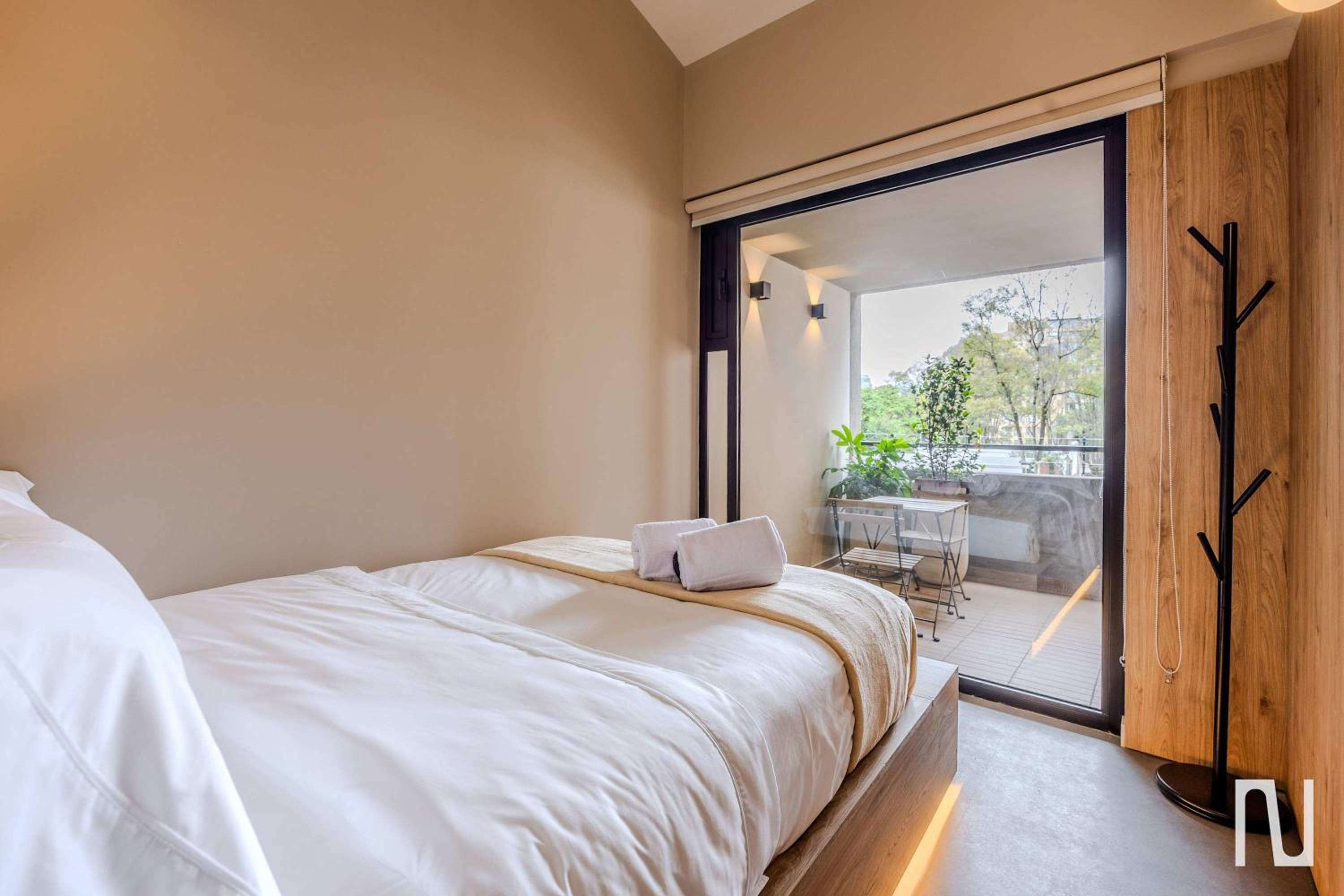 NOK Cozy 1BR Retreat with Terrace at bogota