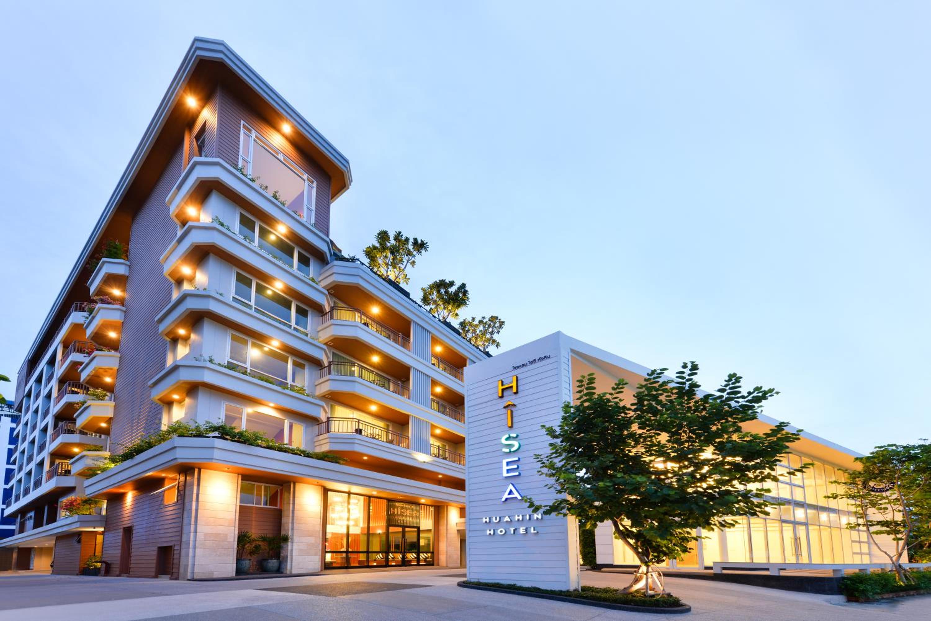 Hotel Hisea Huahin Hotel - Image 1