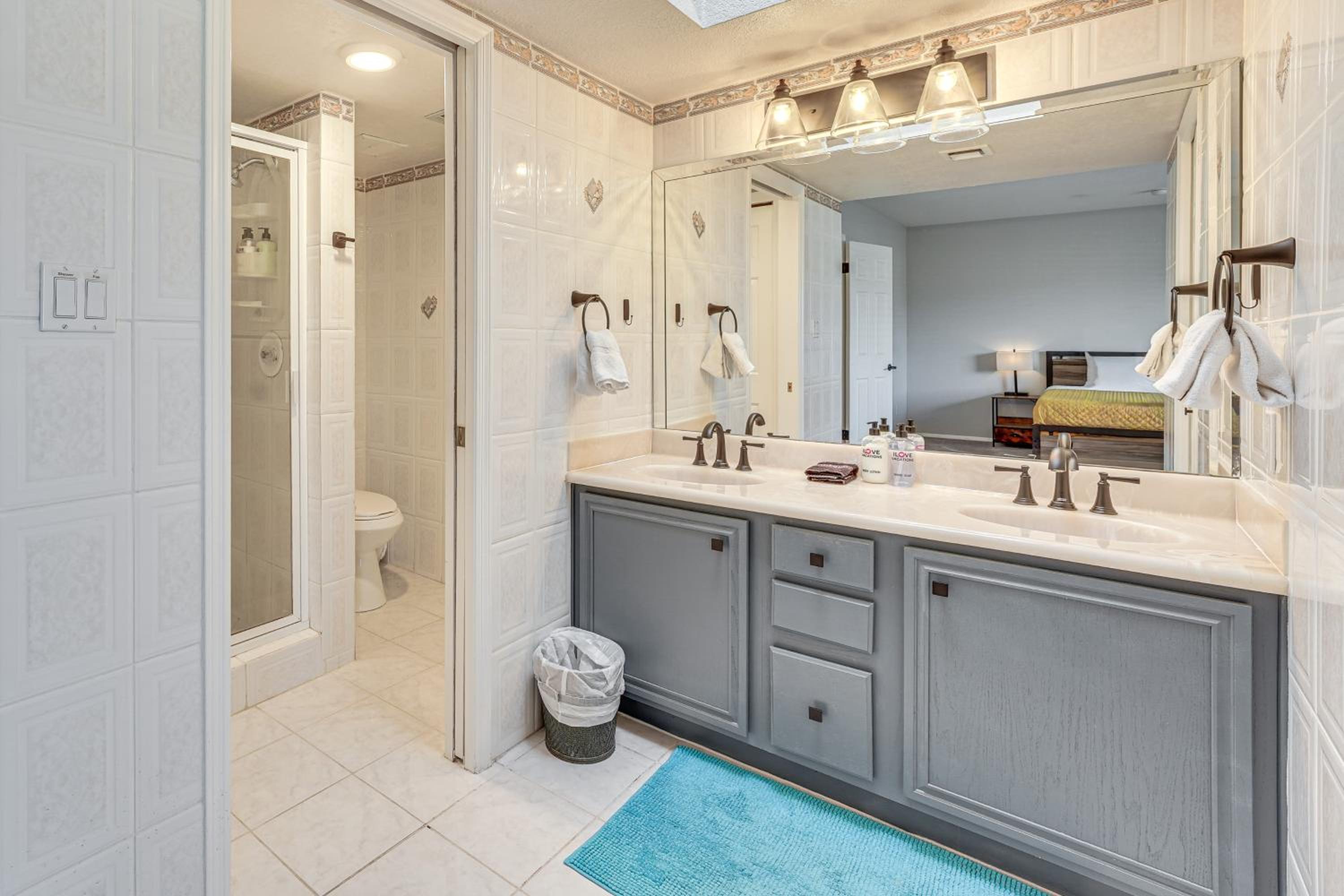 Pet-Friendly Unit, 1 Mi to Old Town Scottsdale!