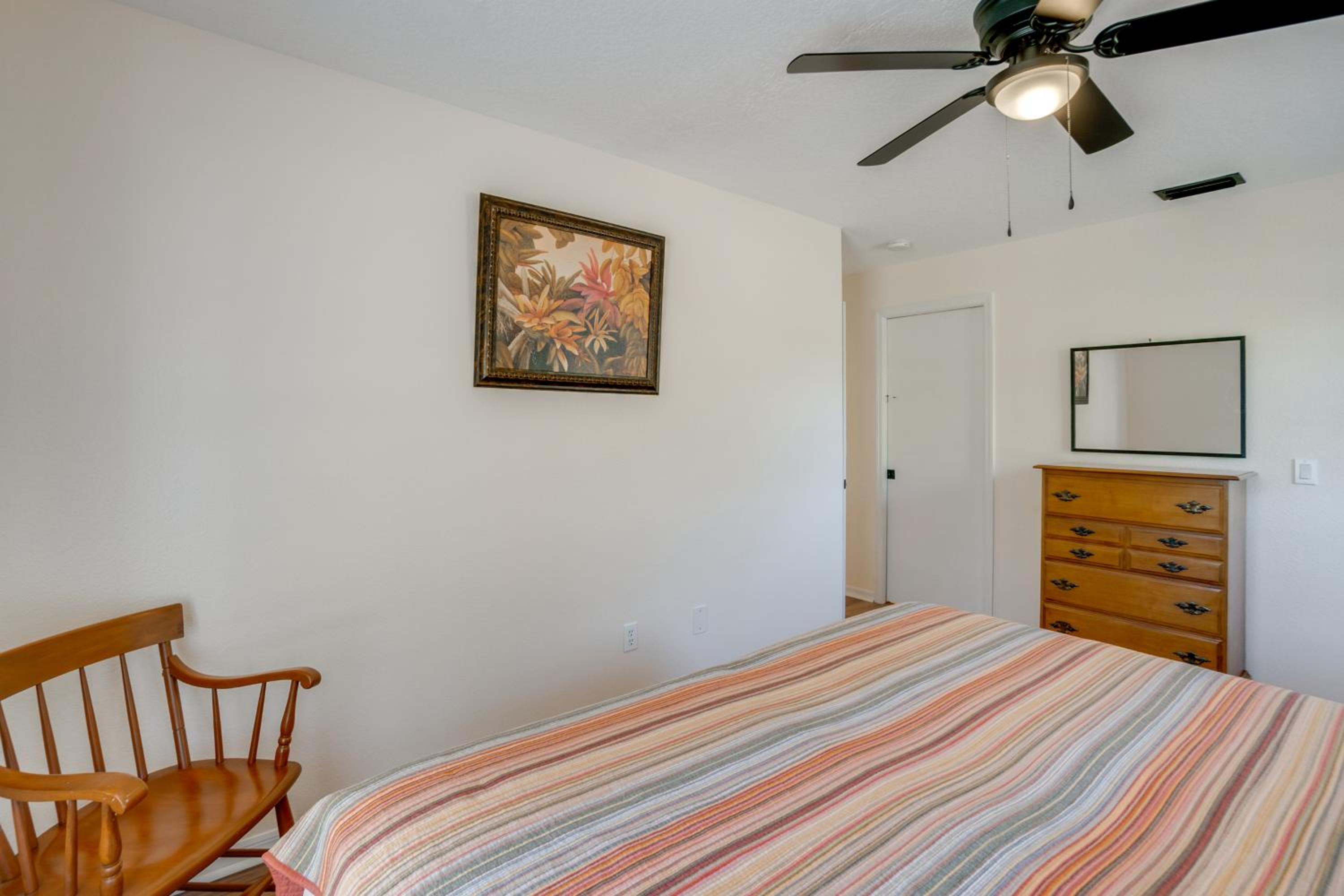 3 Mi to Manasota Key Beach! Single-Level Home