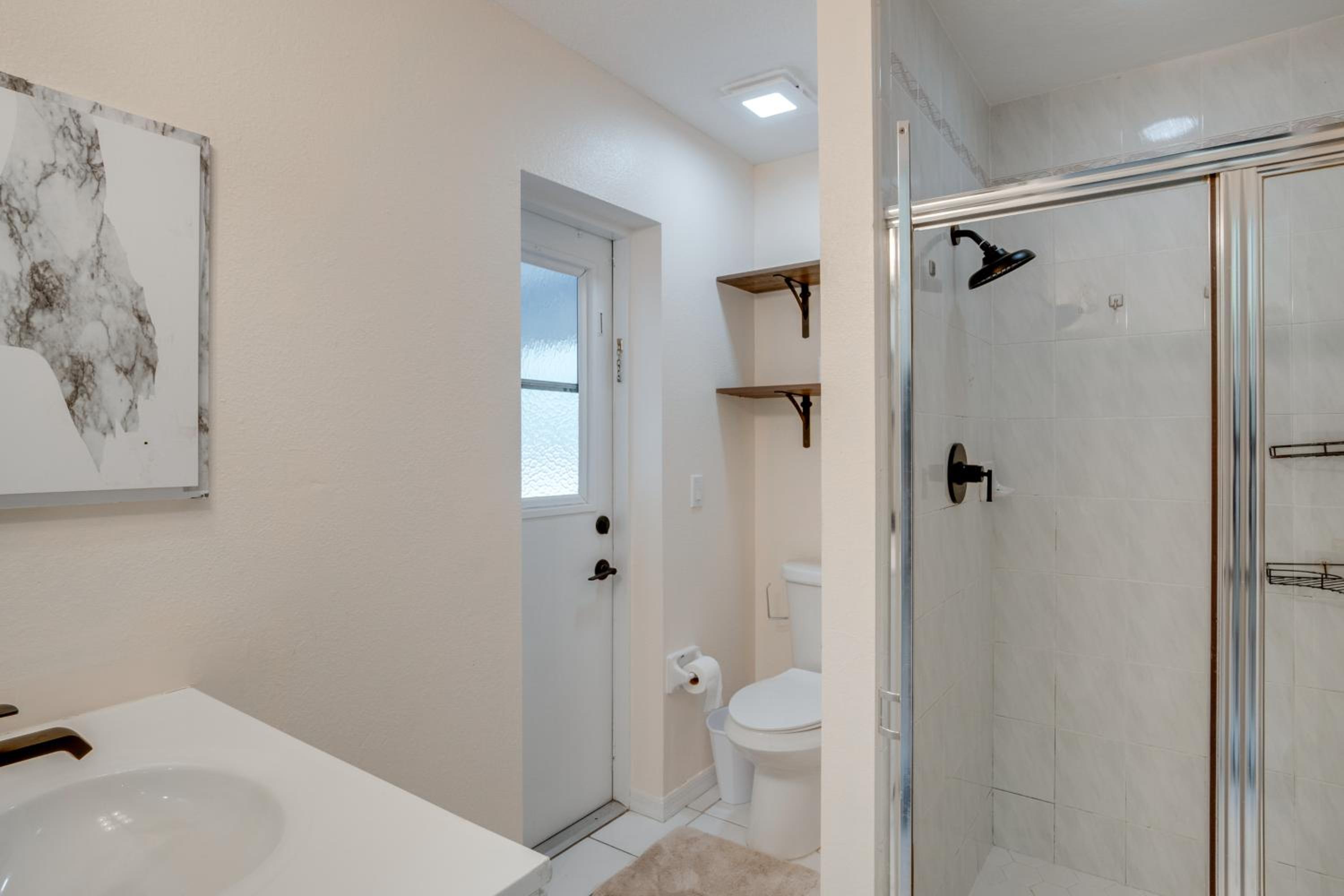 3 Mi to Manasota Key Beach! Single-Level Home