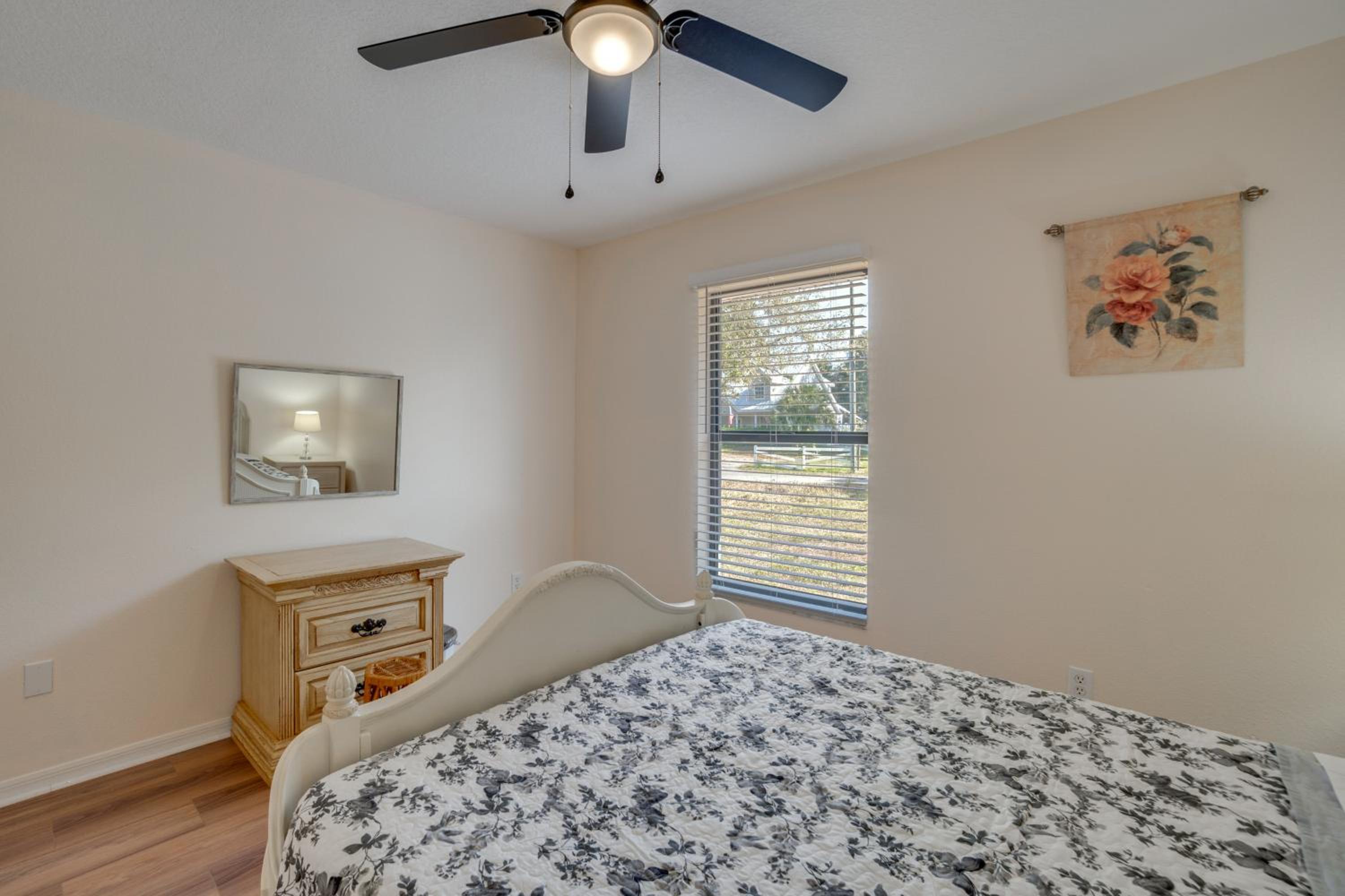 3 Mi to Manasota Key Beach! Single-Level Home