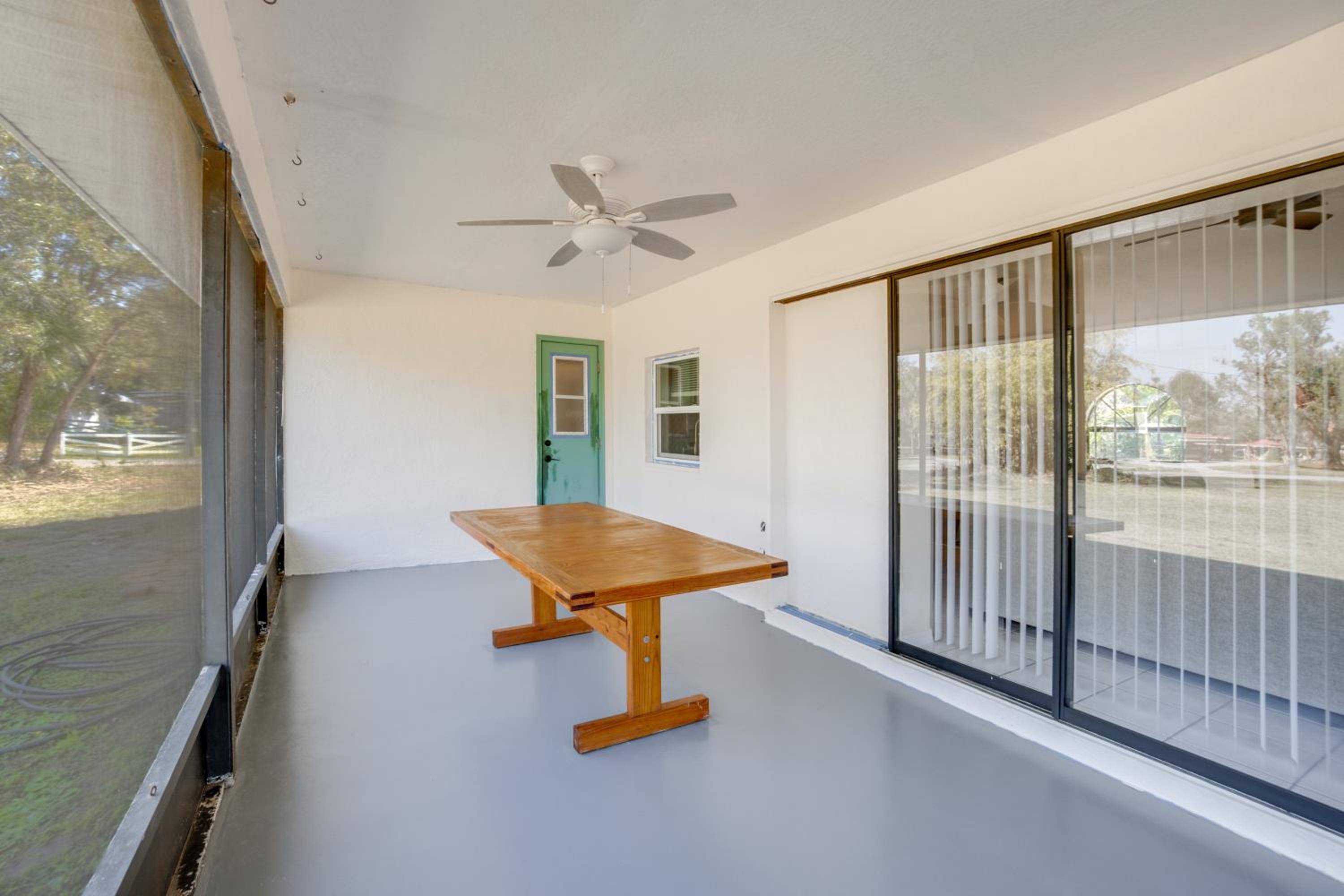 3 Mi to Manasota Key Beach! Single-Level Home
