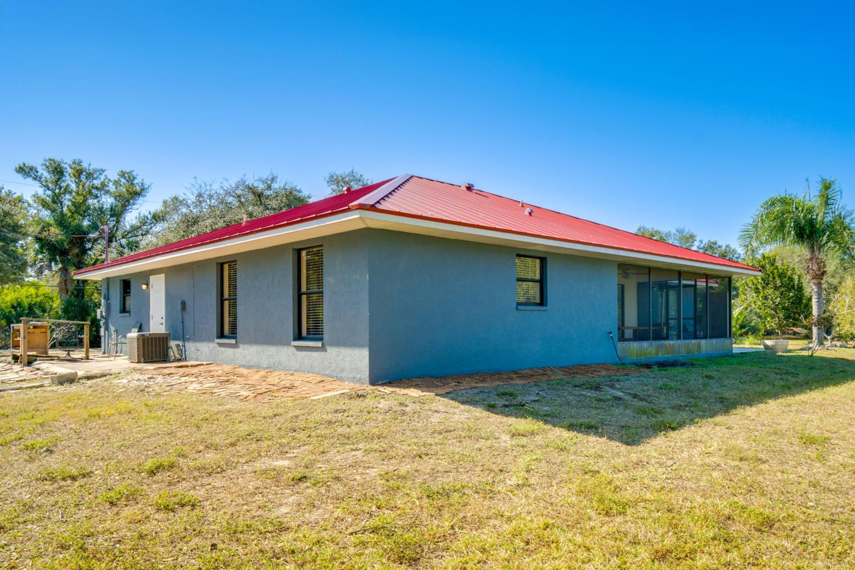3 Mi to Manasota Key Beach! Single-Level Home