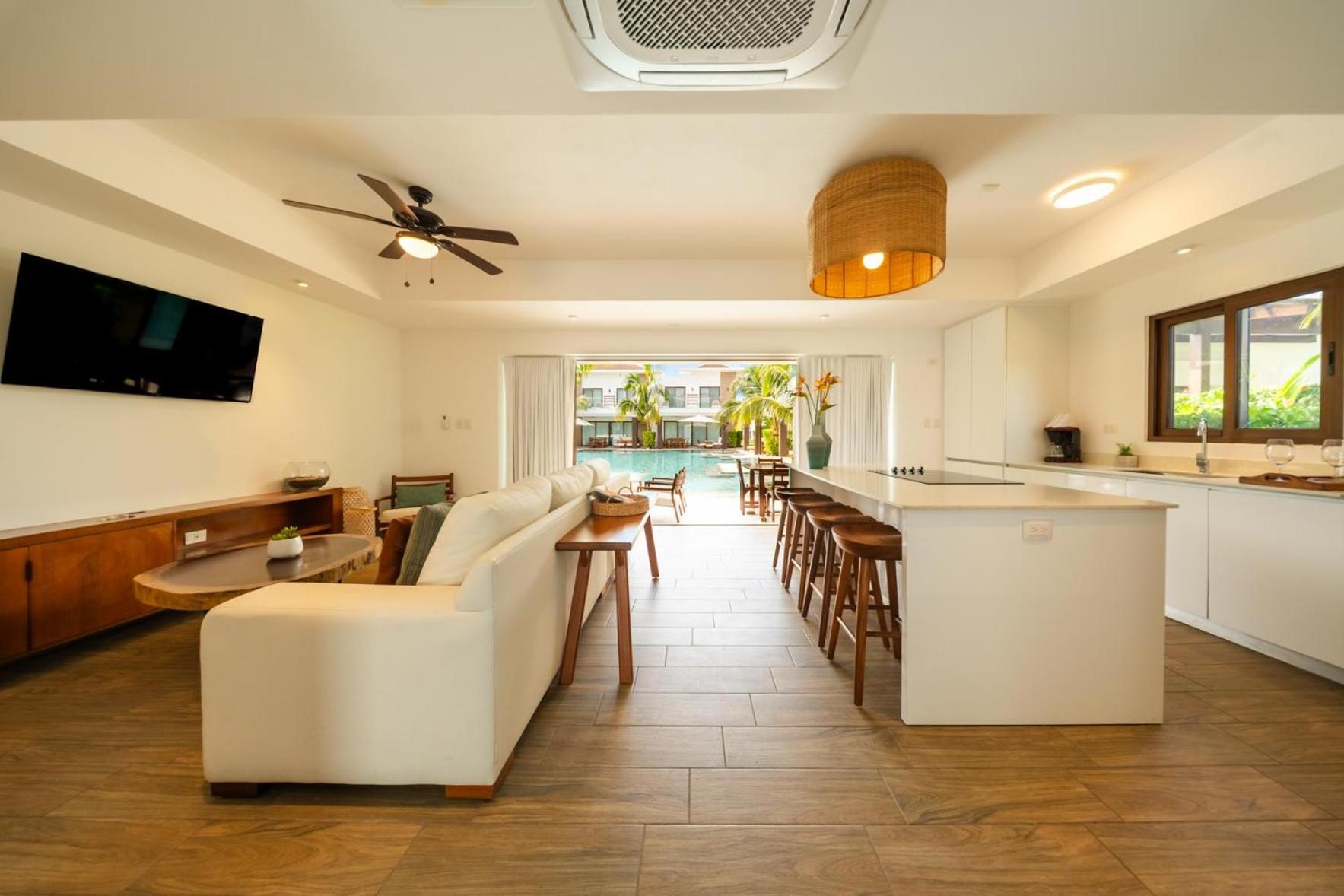 Exclusive villa with 2 bedrooms and shared pool