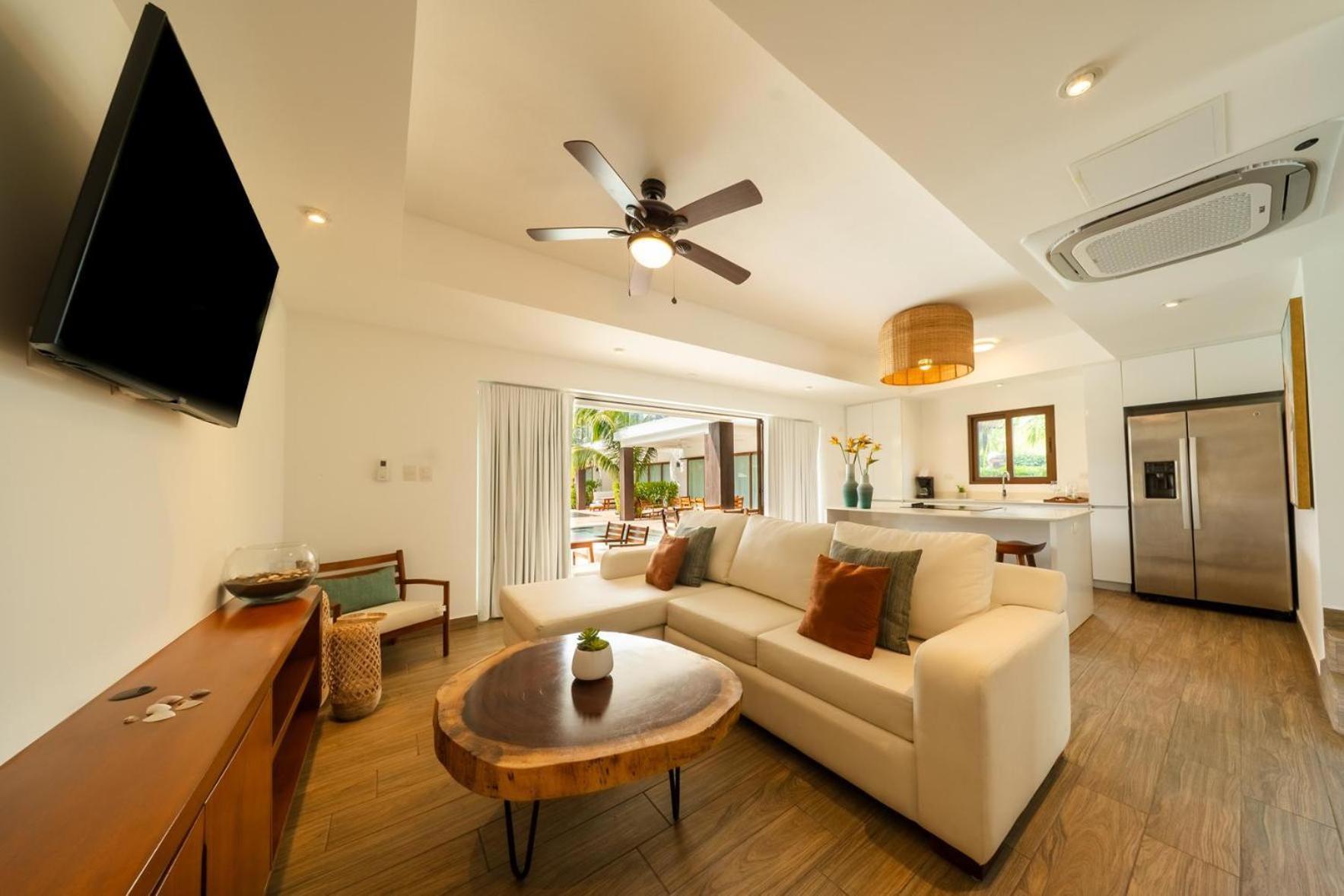 Exclusive villa with 2 bedrooms and shared pool