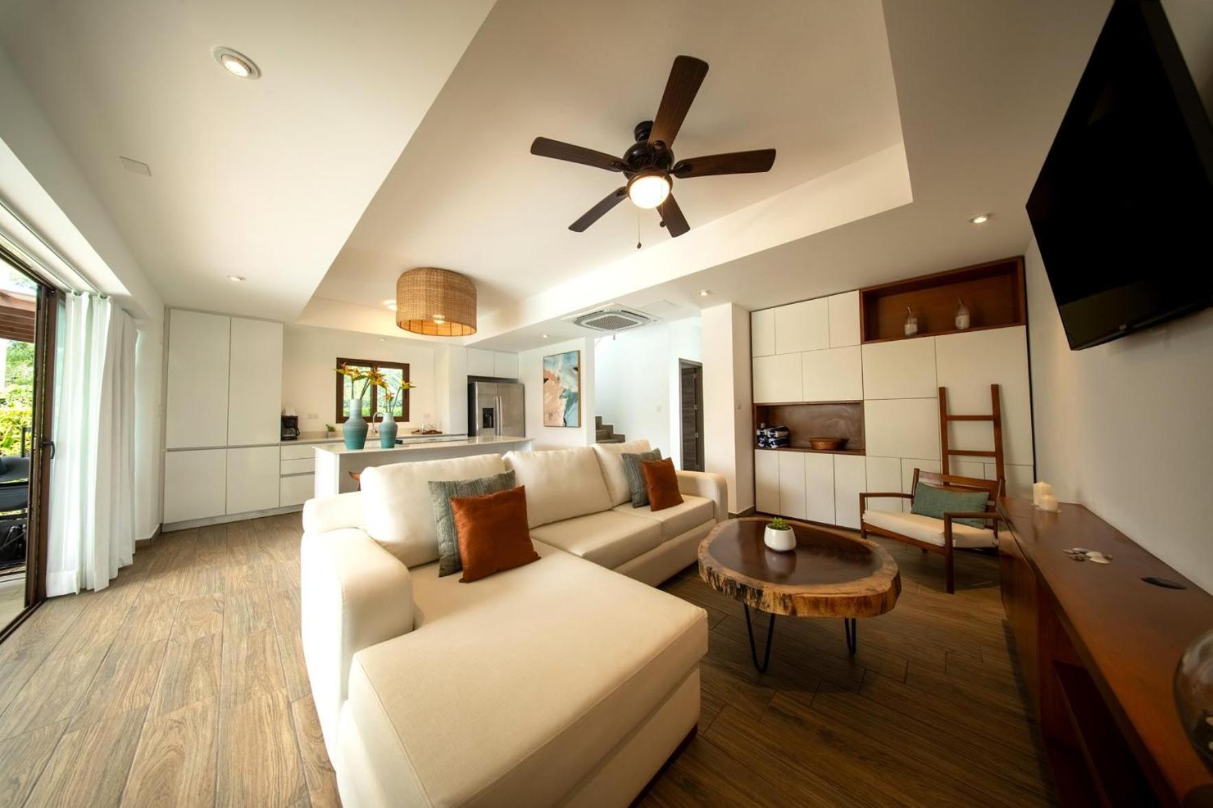 Exclusive villa with 2 bedrooms and shared pool