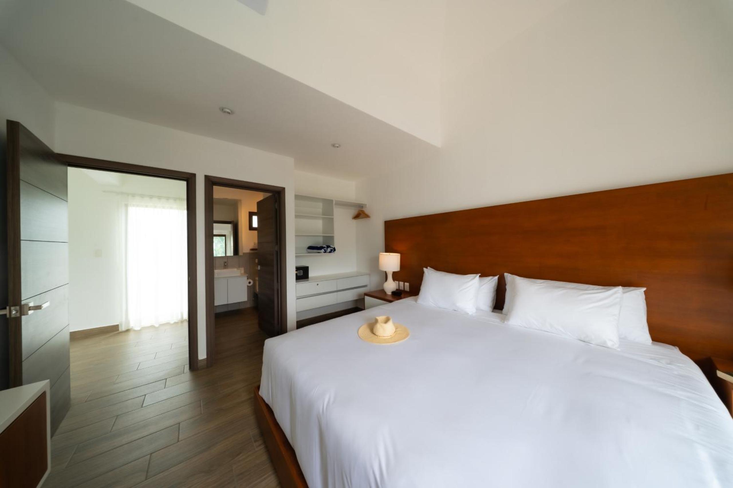 Exclusive villa with 2 bedrooms and shared pool