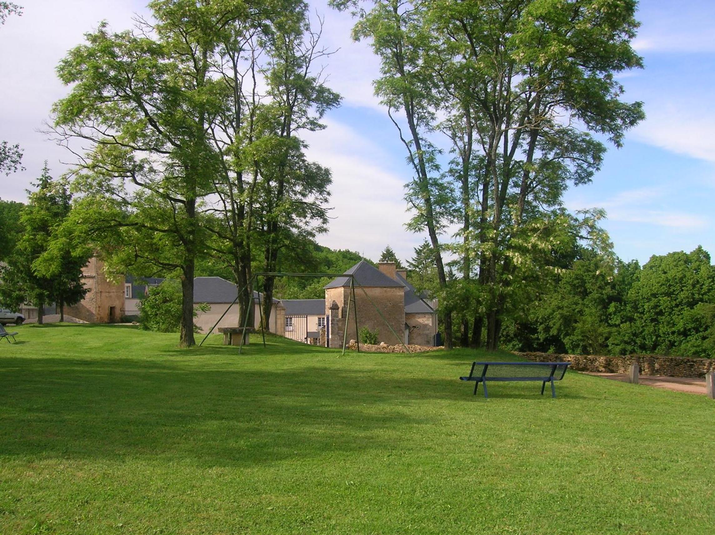 Photo 10