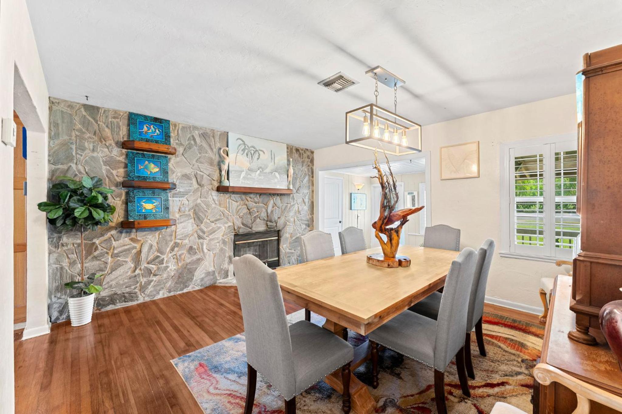 Ocean Breeze Bungalow
