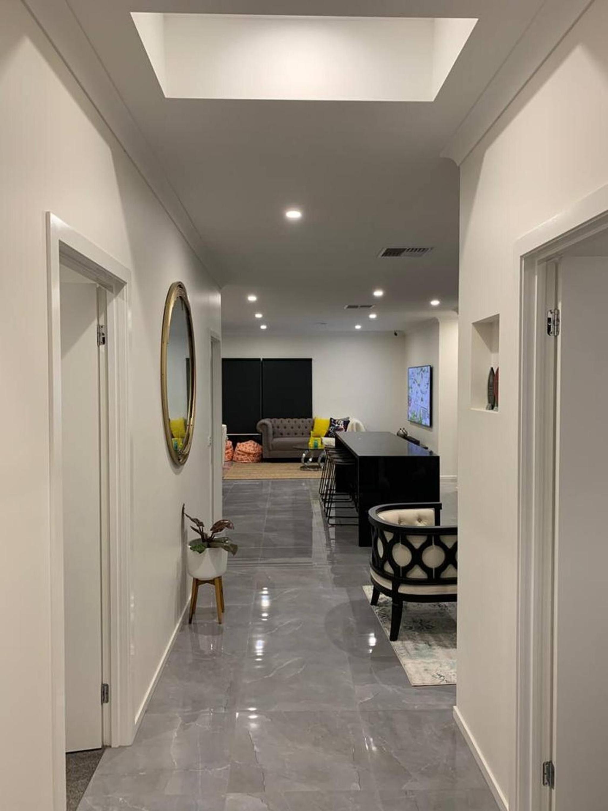 Fresh Modern 3BR Home Ensuite Open Views