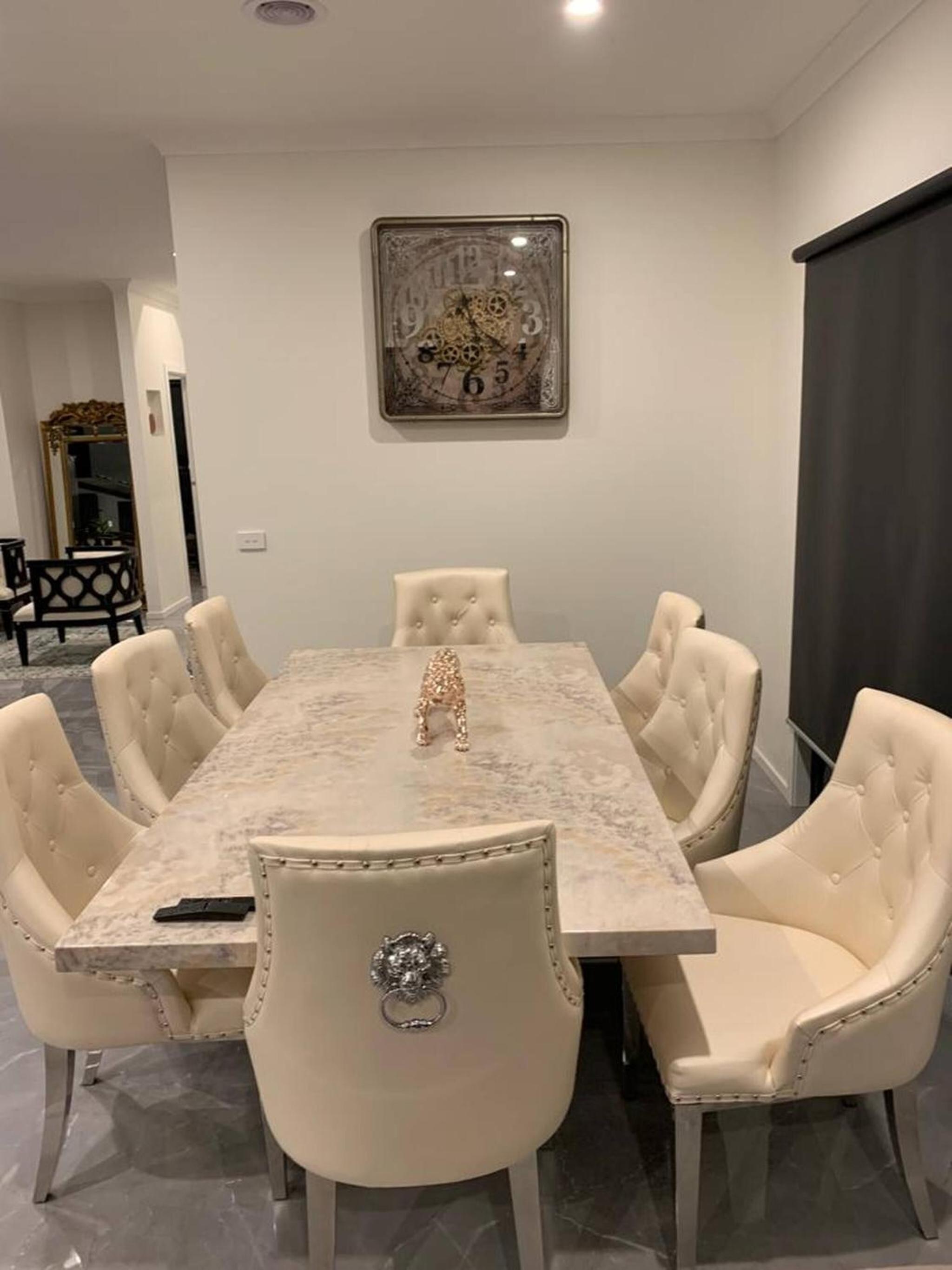 Fresh Modern 3BR Home Ensuite Open Views